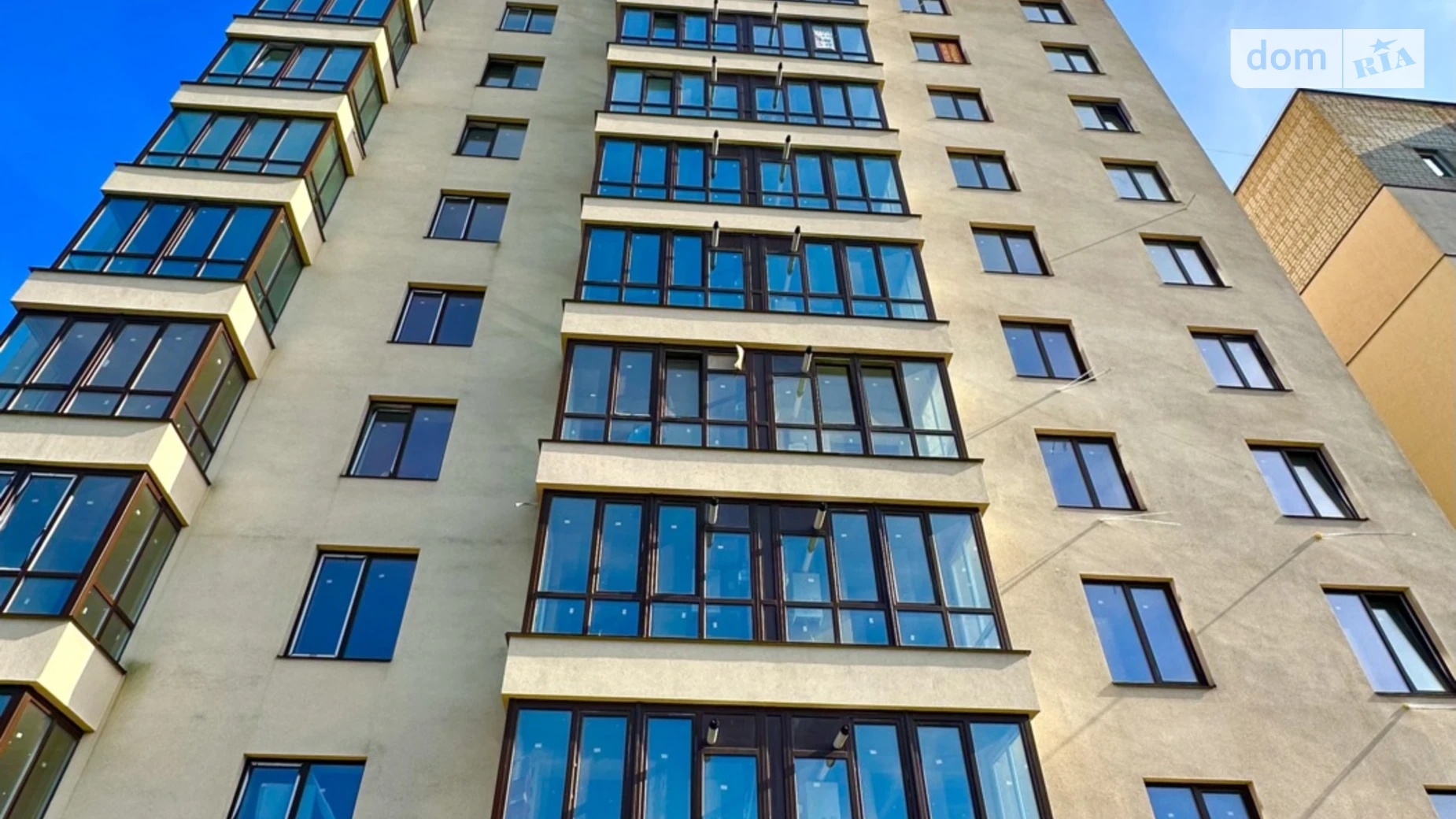 Продается 2-комнатная квартира 72 кв. м в Виннице, ул. Дмитрия Майбороды, 37А - фото 2