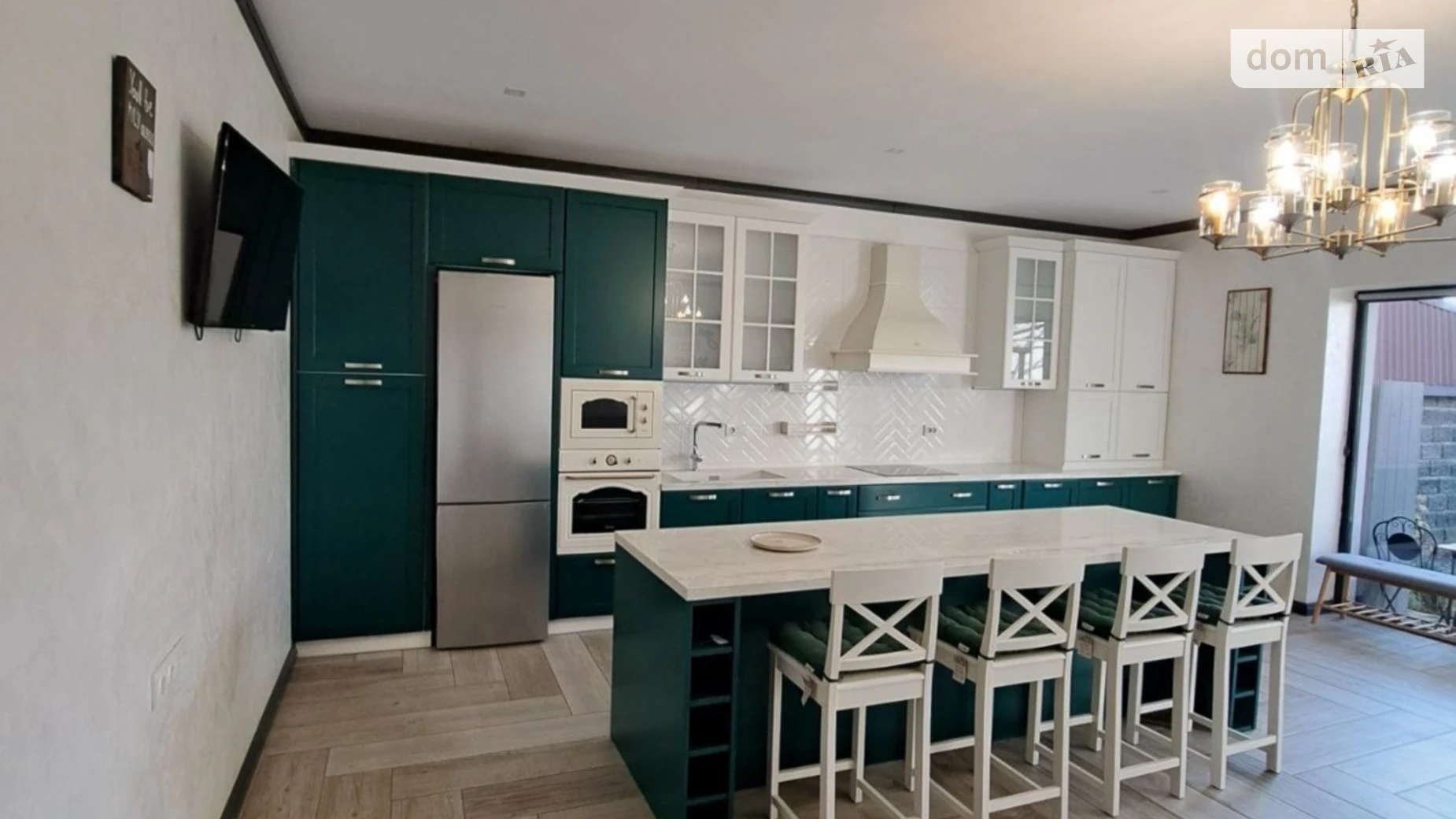 Сдается в аренду дом на 2 этажа 150 кв. м с террасой, цена: 1500 $ - фото 3