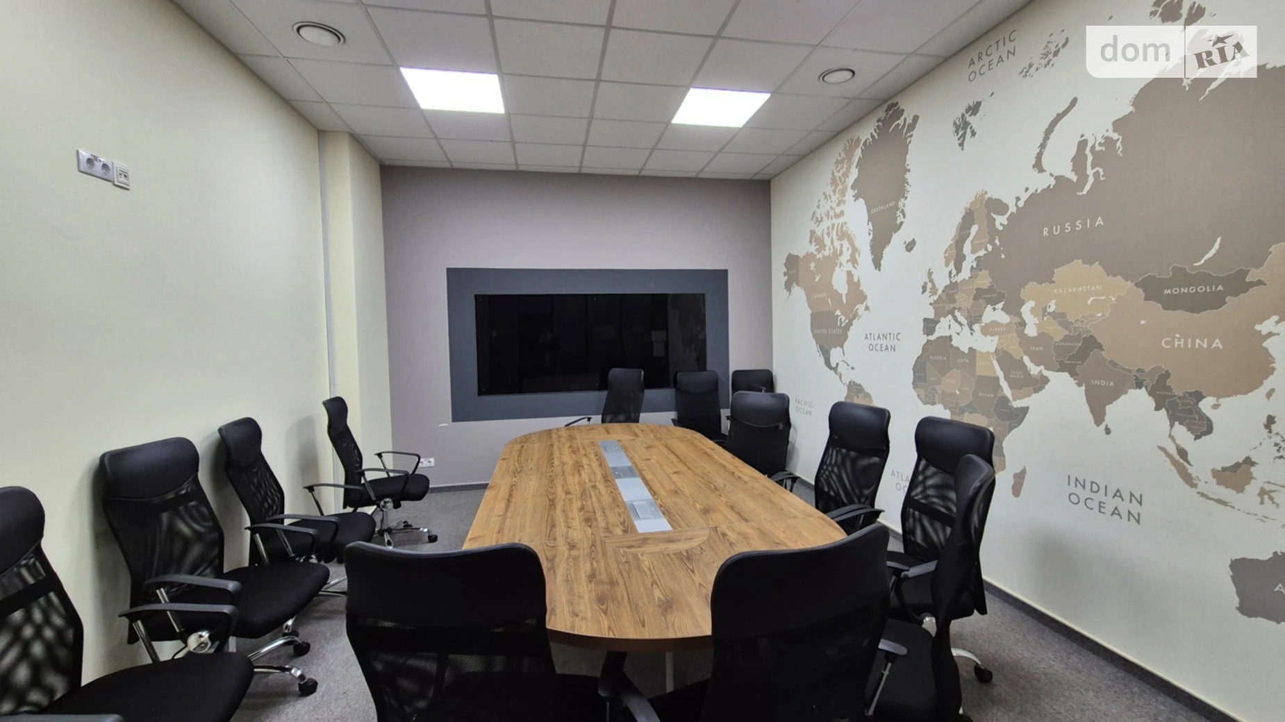 Сдается в аренду помещения свободного назначения 450 кв. м в 3-этажном здании, цена: 6750 $ - фото 3