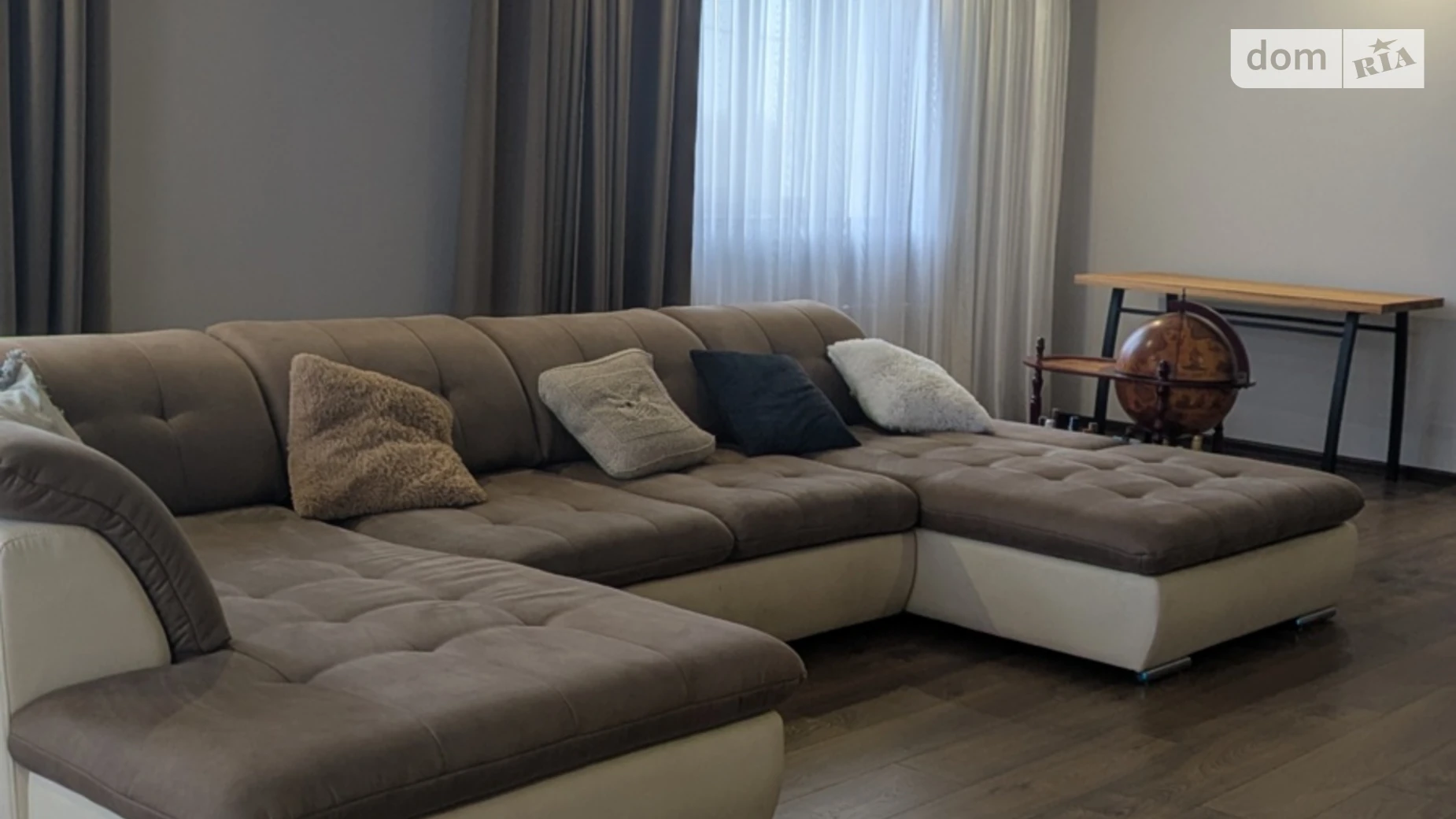 Продается дом на 3 этажа 400 кв. м с камином, цена: 200000 $ - фото 2