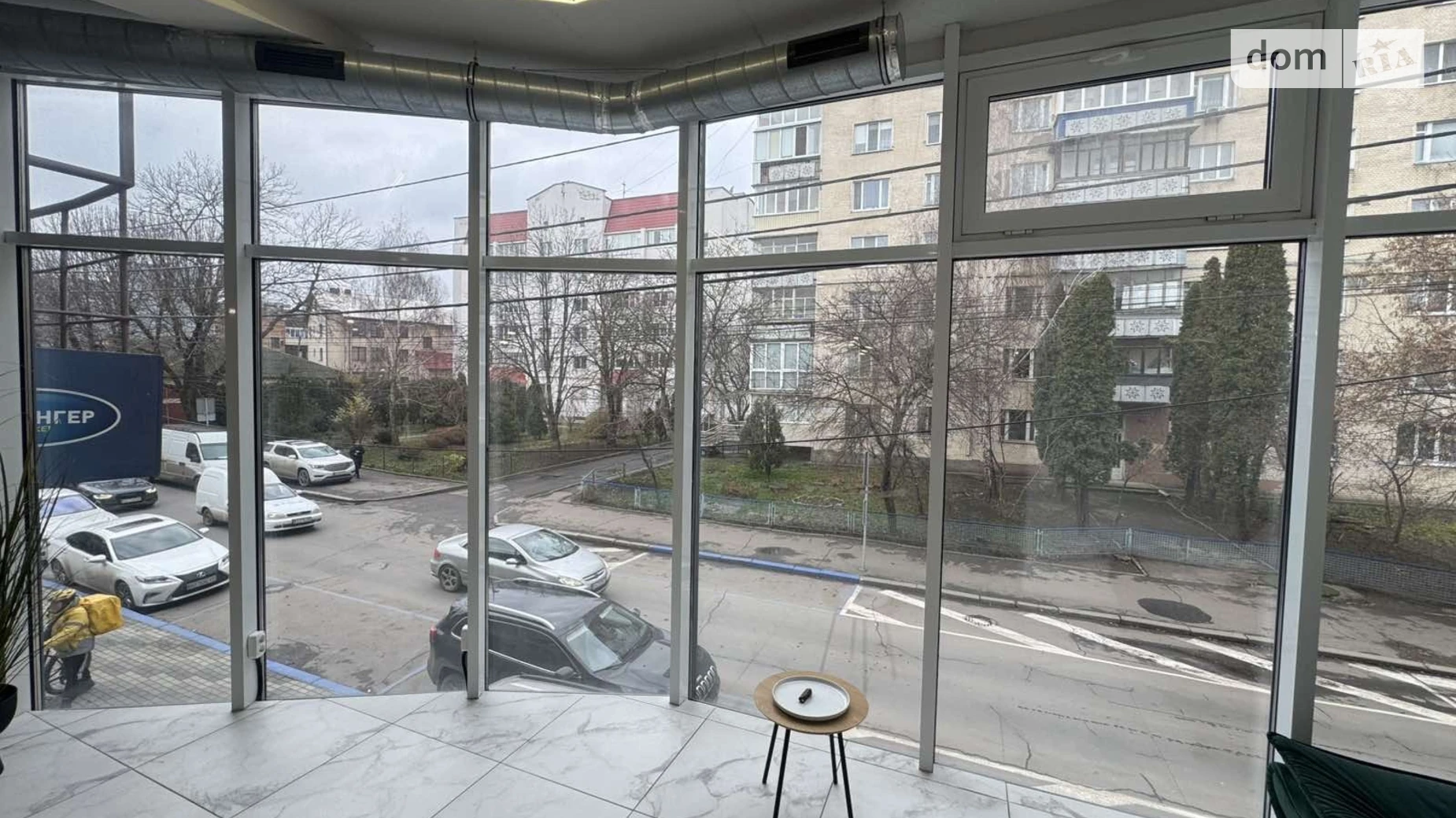 Сдается в аренду помещения свободного назначения 64.5 кв. м в 5-этажном здании, цена: 17000 грн - фото 2