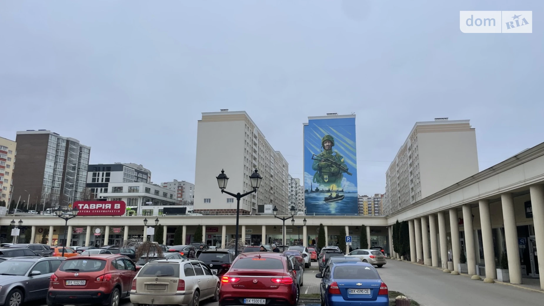 Продается 2-комнатная квартира 80.6 кв. м в Хмельницком, ул. Кармелюка, 3/4 - фото 2