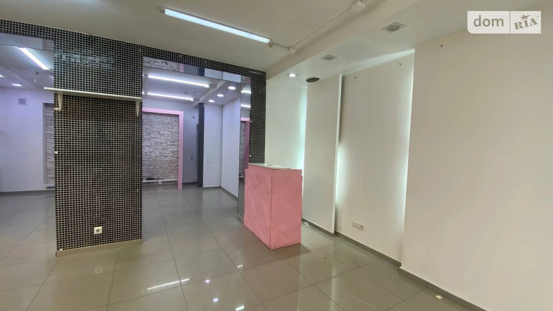 Сдается в аренду помещения свободного назначения 57 кв. м в 4-этажном здании, цена: 60000 грн - фото 3