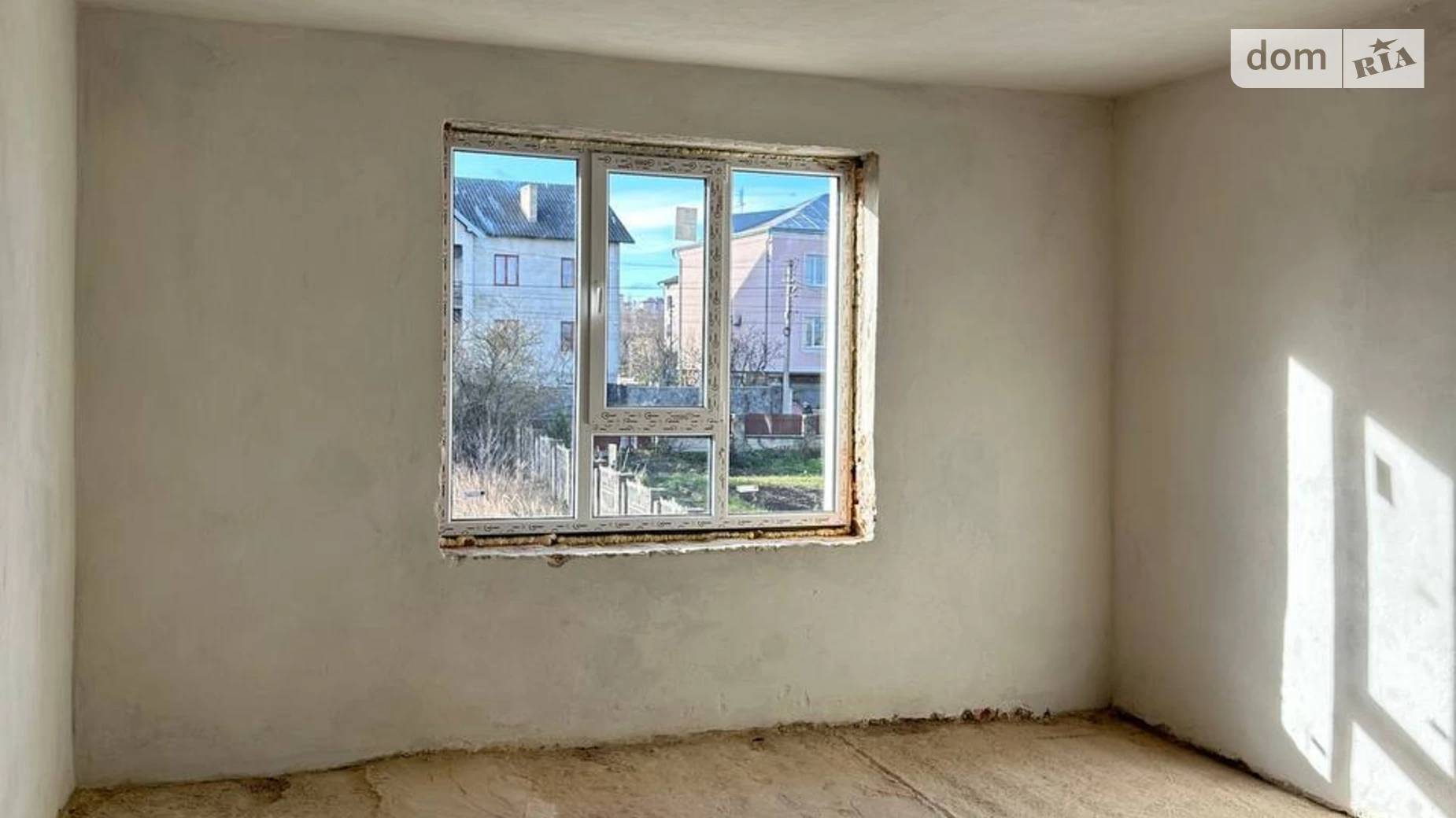 Продается дом на 2 этажа 210 кв. м с участком, цена: 129000 $ - фото 2