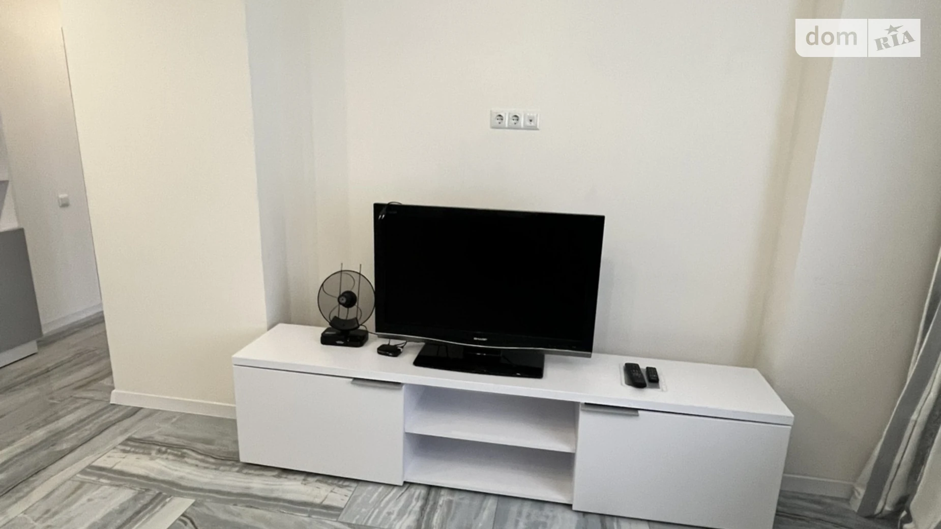 Сдается в аренду 1-комнатная квартира 50 кв. м в Хмельницком, ул. Свободы, 20/5 - фото 4