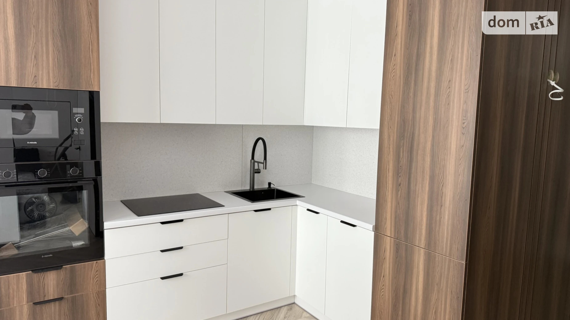 Продается 1-комнатная квартира 41.7 кв. м в Ирпене, ул. Университетская(Карла Маркса), 3/14 - фото 2