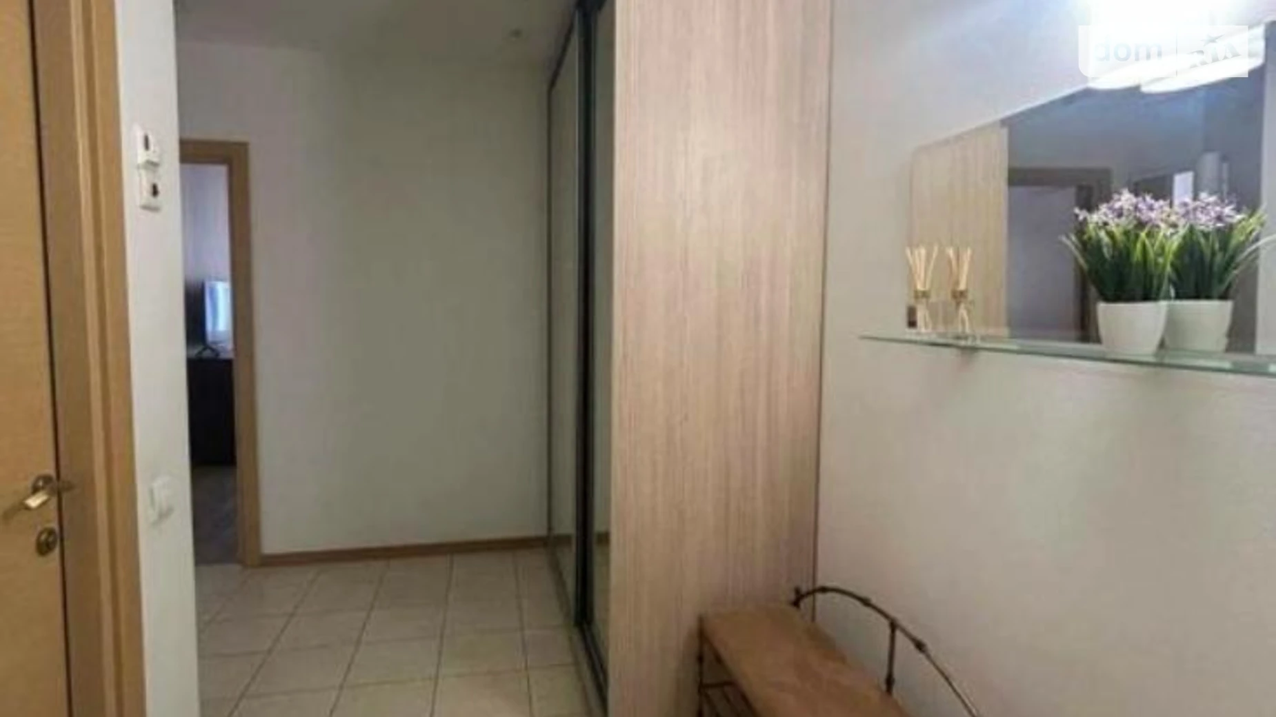 Продается 2-комнатная квартира 70 кв. м в Киеве, просп. Голосеевский(40-летия Октября), 62 - фото 2