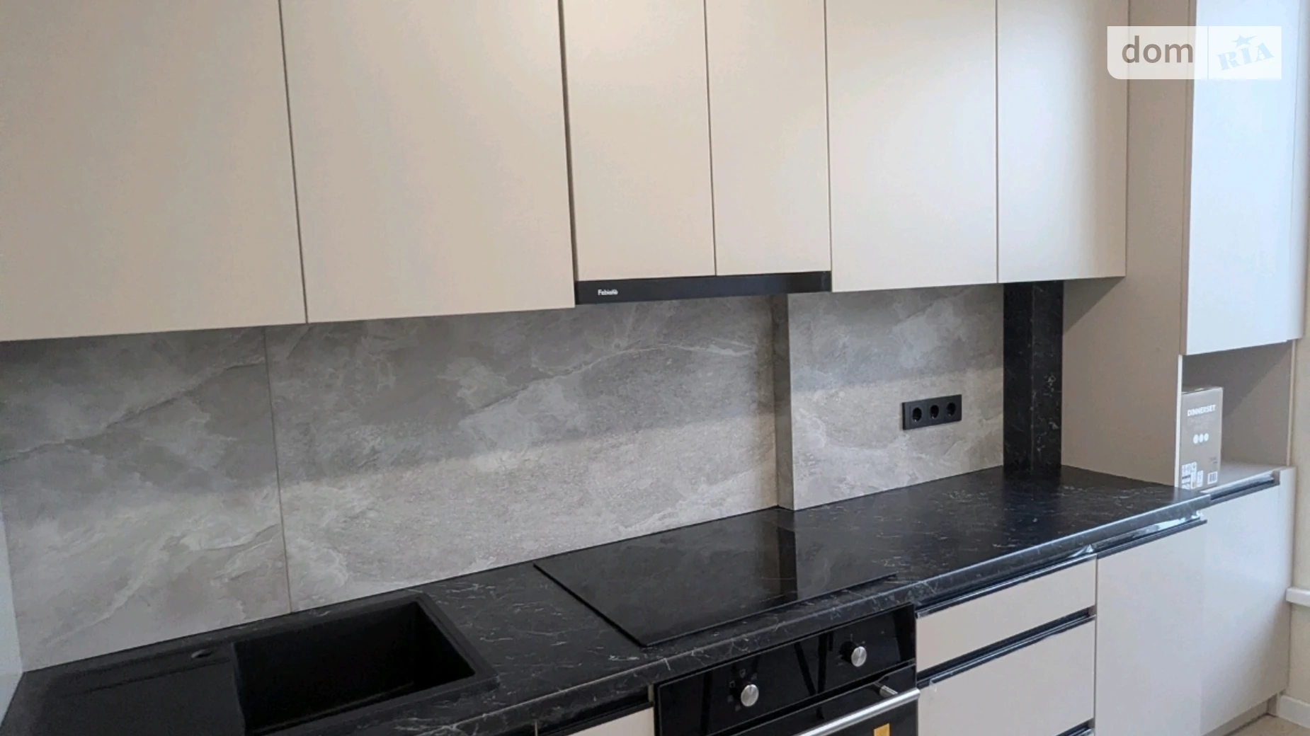 Сдается в аренду 2-комнатная квартира 56 кв. м в, цена: 500 $ - фото 3