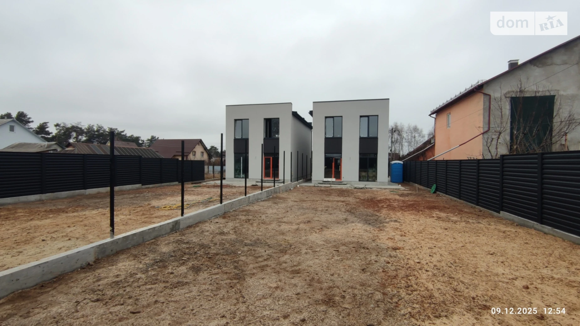 Продается дом на 2 этажа 190 кв. м с беседкой, цена: 170000 $ - фото 2