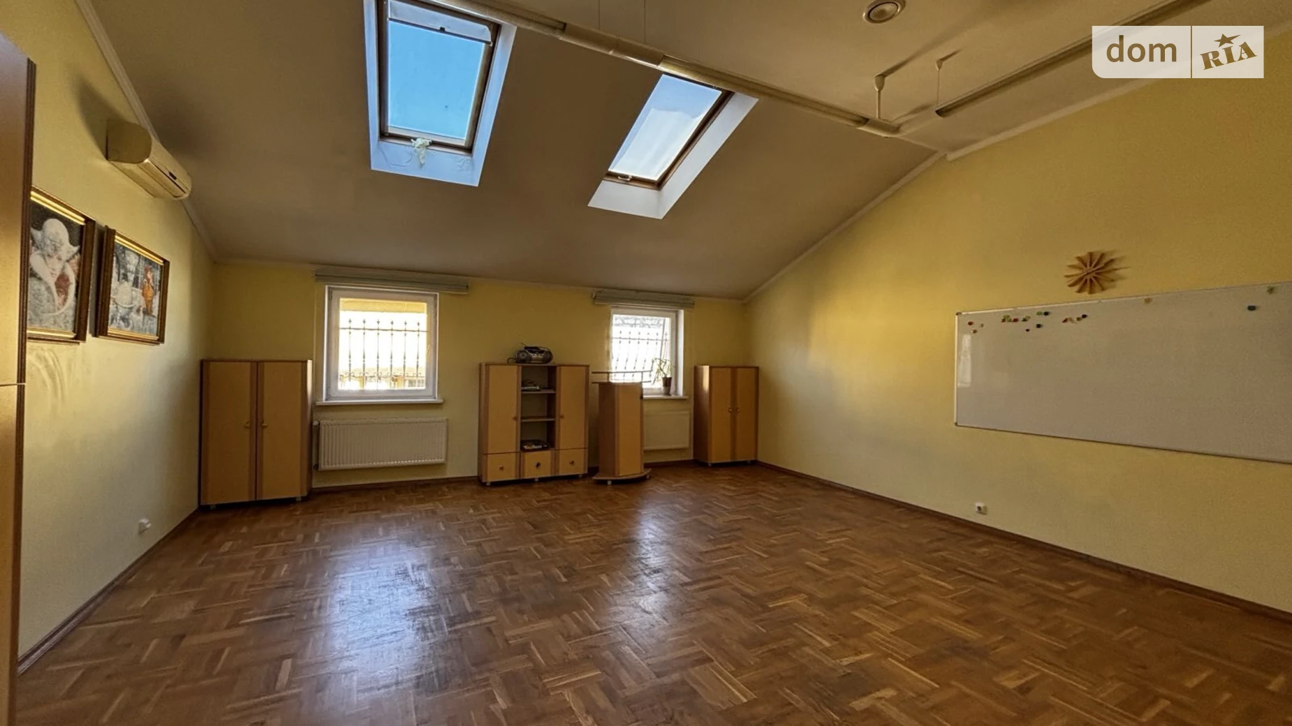 Сдается в аренду офис 210 кв. м в бизнес-центре, цена: 1470 $ - фото 2