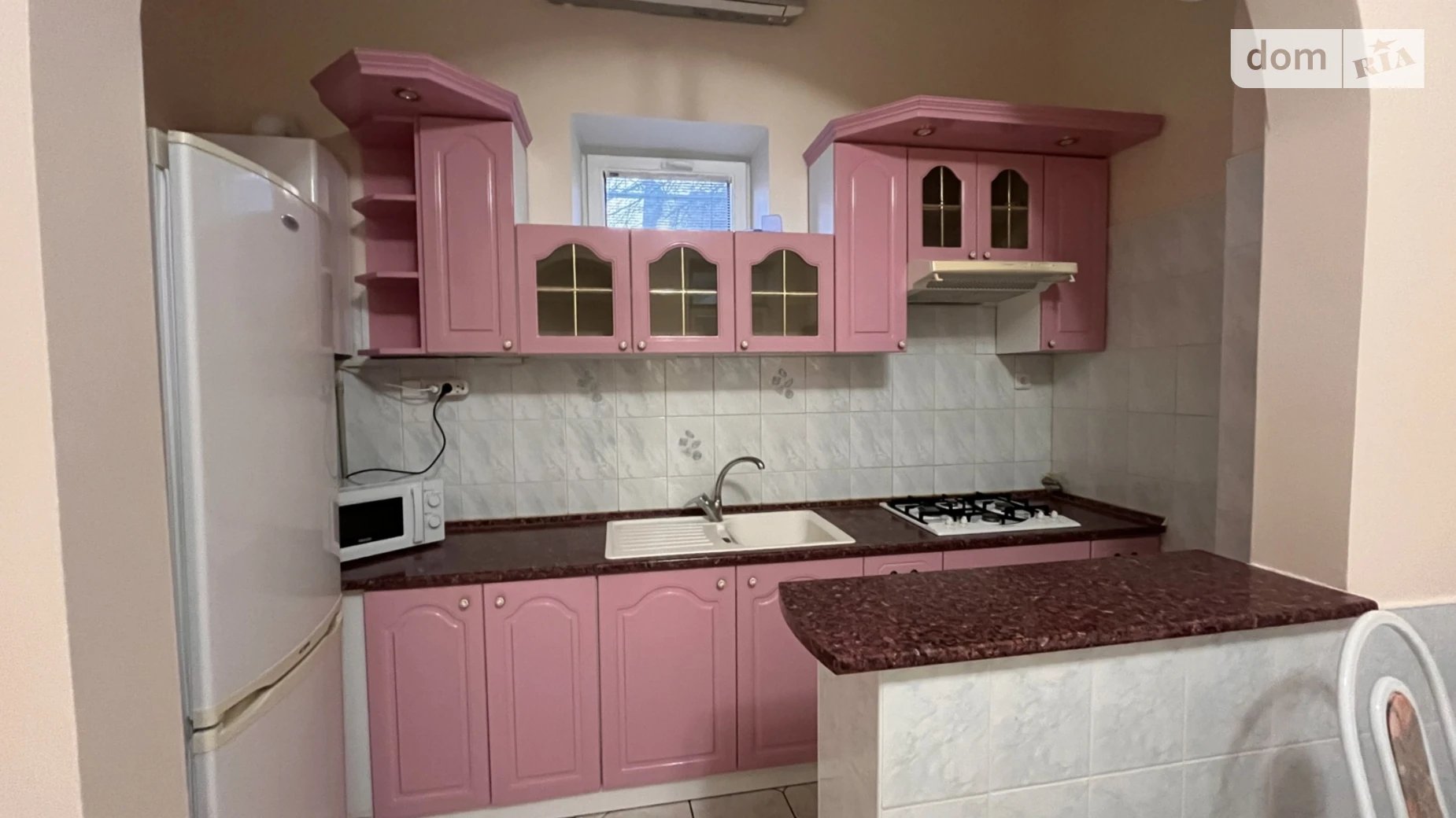 Сдается в аренду одноэтажный дом 135 кв. м с верандой, цена: 1000 $ - фото 2