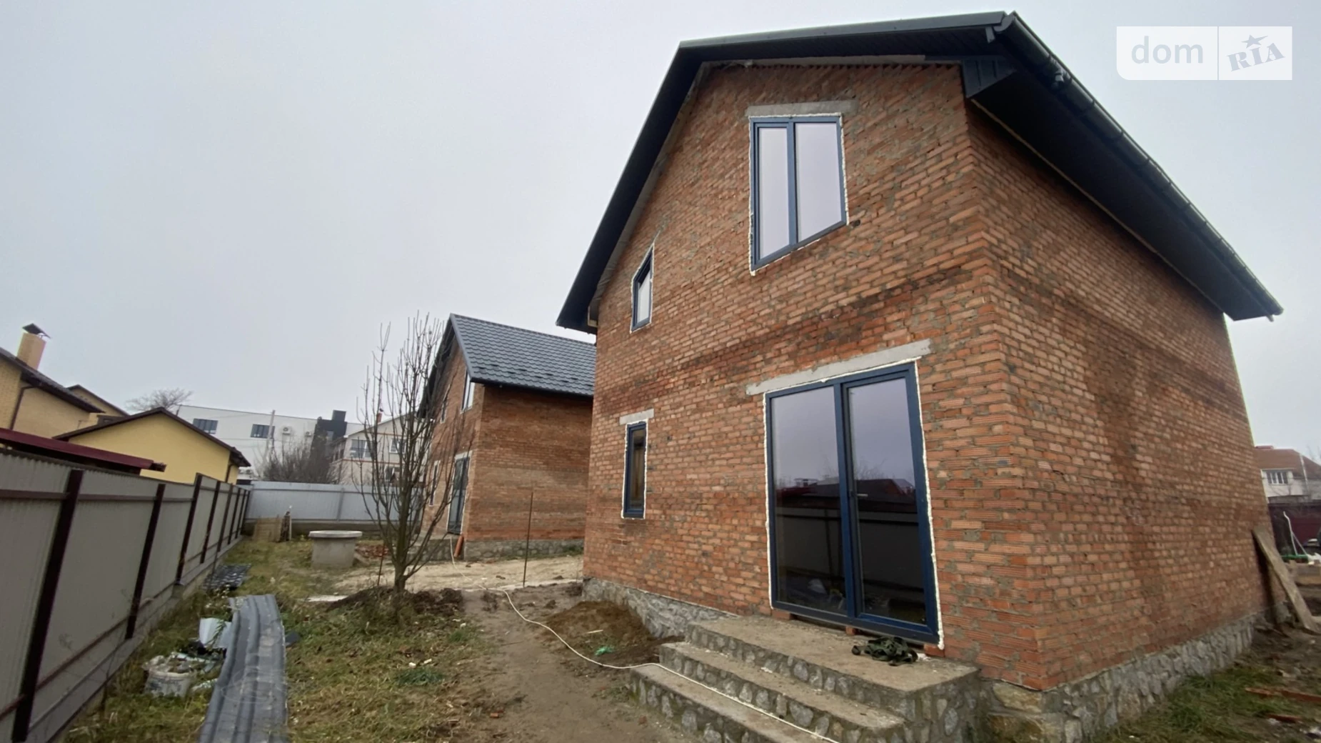 Продается дом на 2 этажа 97 кв. м с балконом, цена: 90000 $ - фото 2