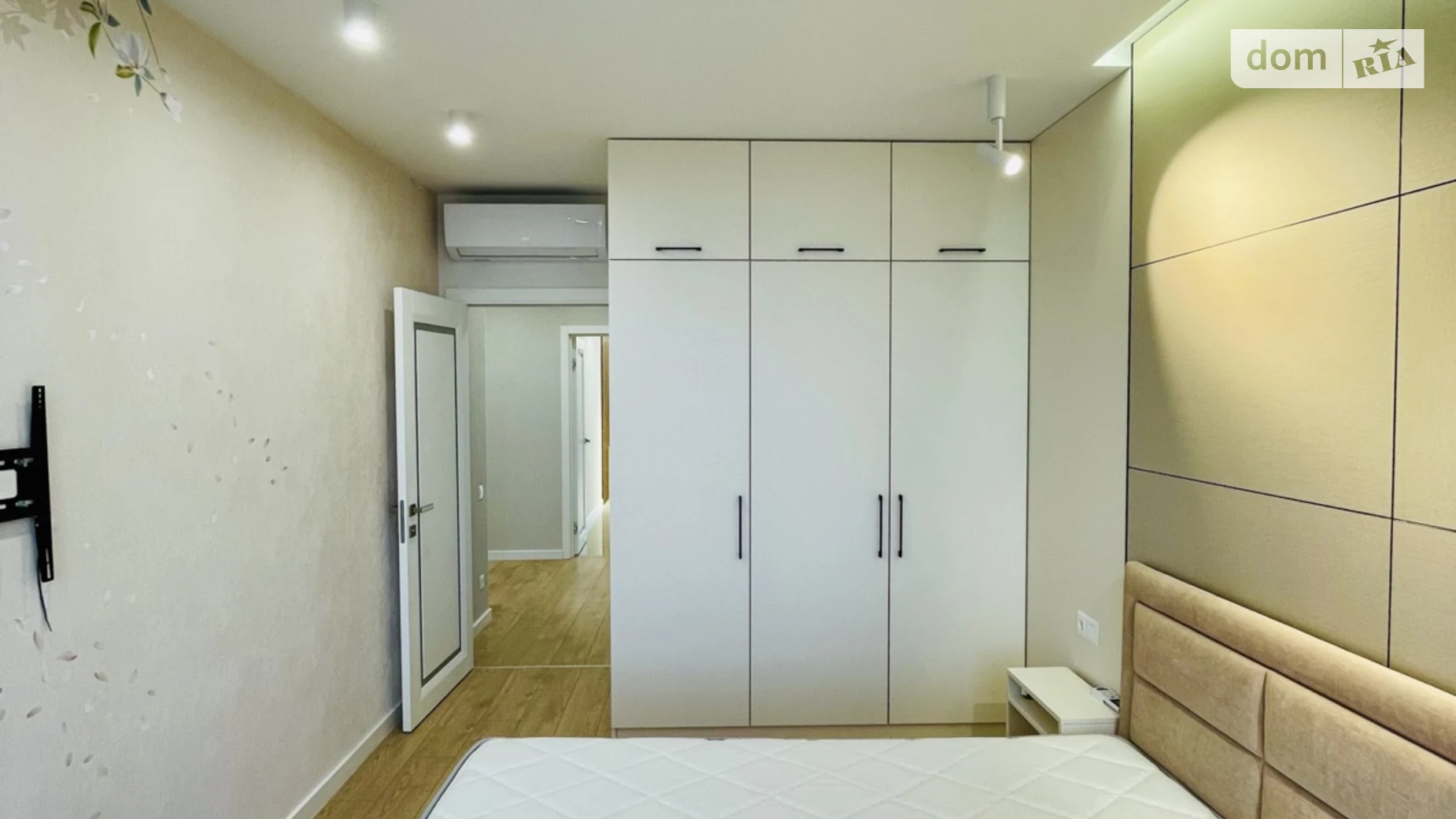 Продается 4-комнатная квартира 103 кв. м в Одессе, ул. Жаботинского - фото 4