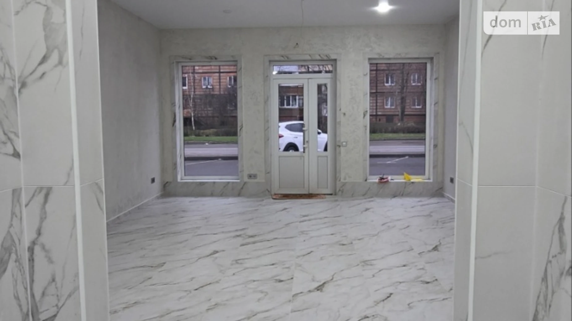 Сдается в аренду помещения свободного назначения 42 кв. м в 4-этажном здании, цена: 20000 грн - фото 2