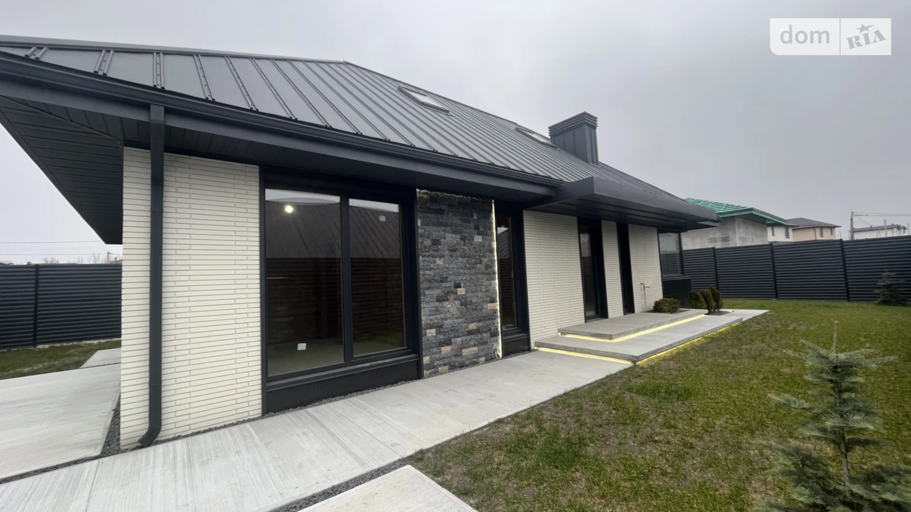 Продается дом на 2 этажа 160 кв. м с мебелью, цена: 125000 $ - фото 2