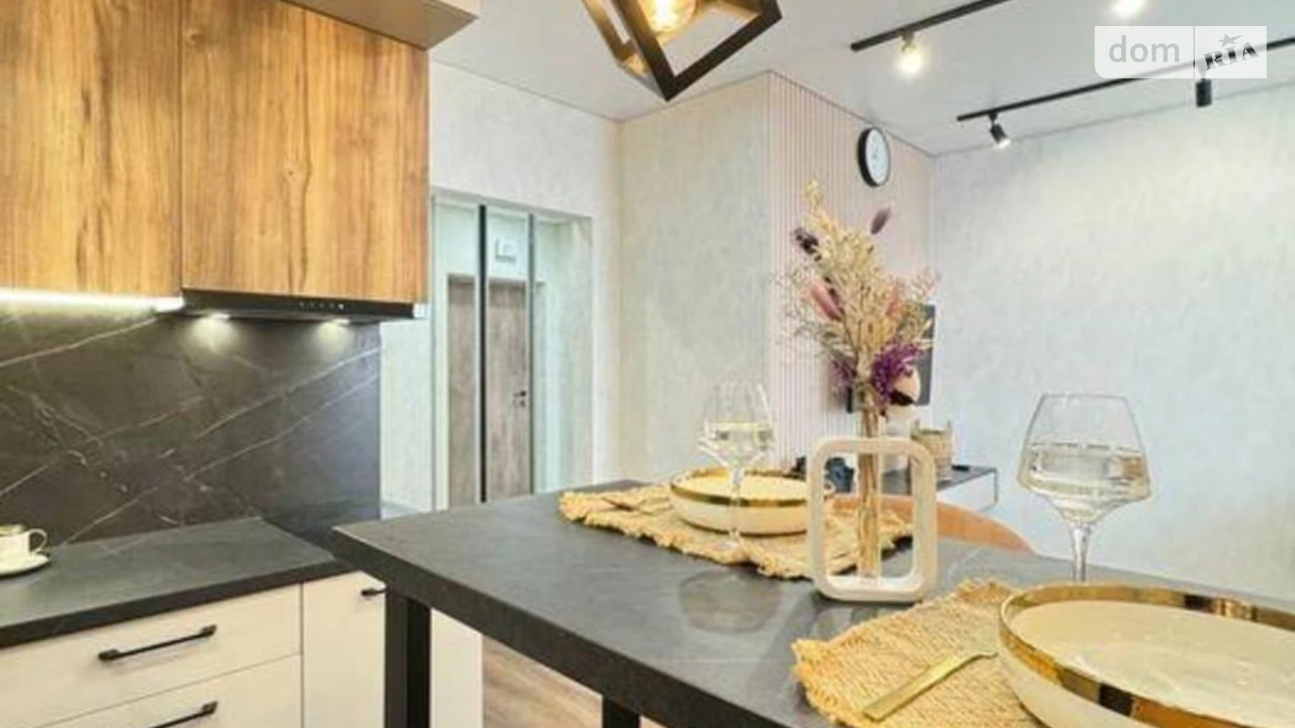 Продается 1-комнатная квартира 40.4 кв. м в Киеве, ул. Академика Заболотного, 1А - фото 2