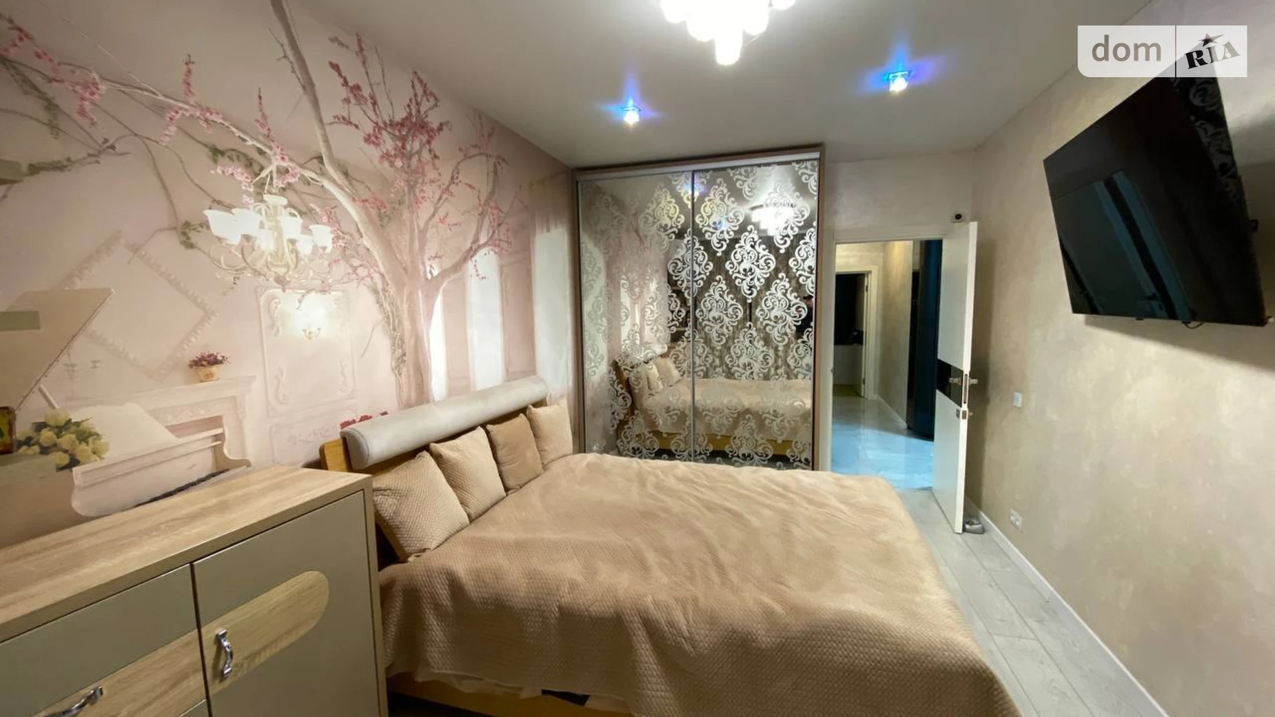 Продается 3-комнатная квартира 84.3 кв. м в Киеве, просп. Европейского Союза(Правды), 43 - фото 4