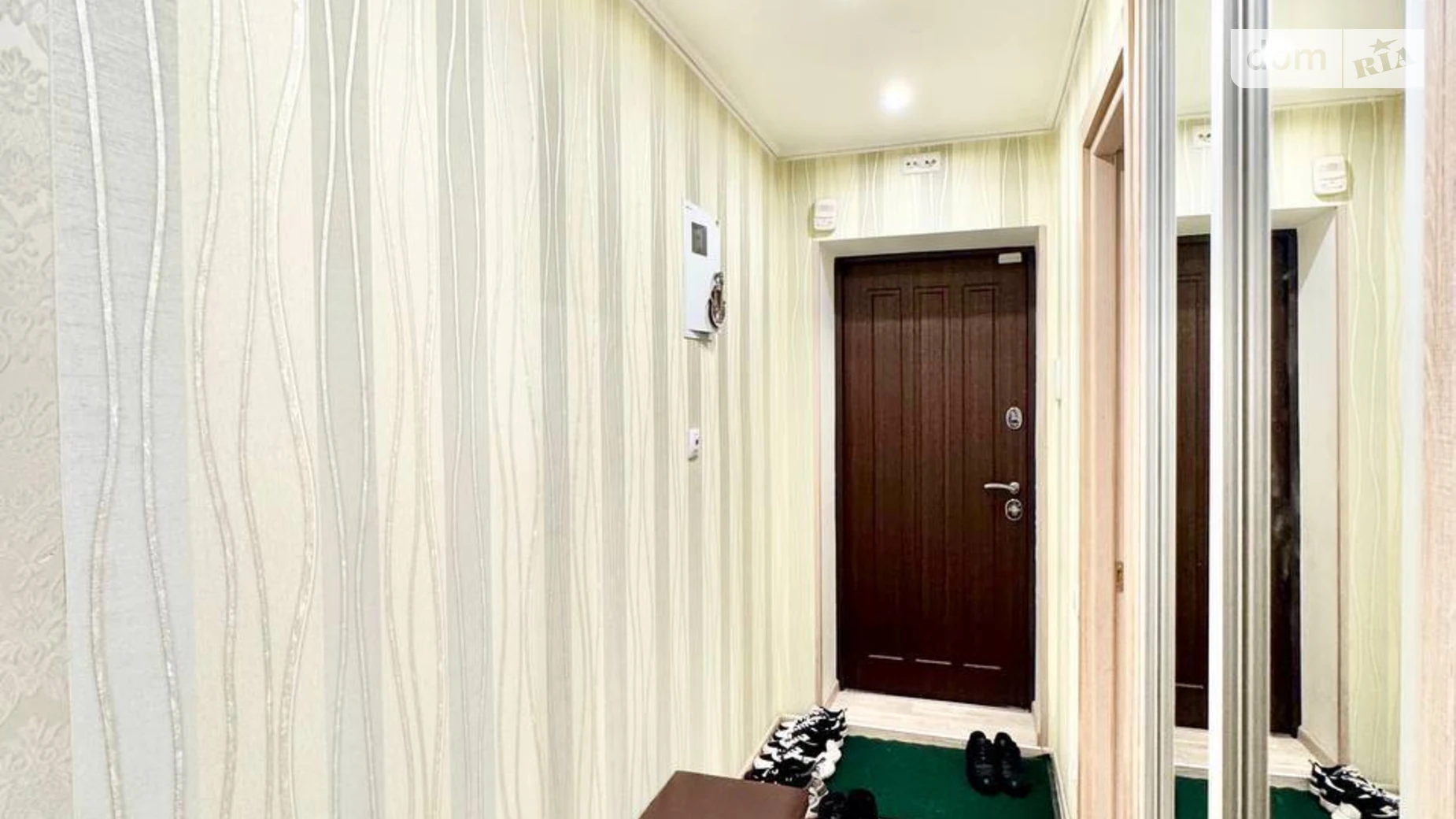 Продается 3-комнатная квартира 45.2 кв. м в Днепре, просп. Науки(Гагарина) - фото 2