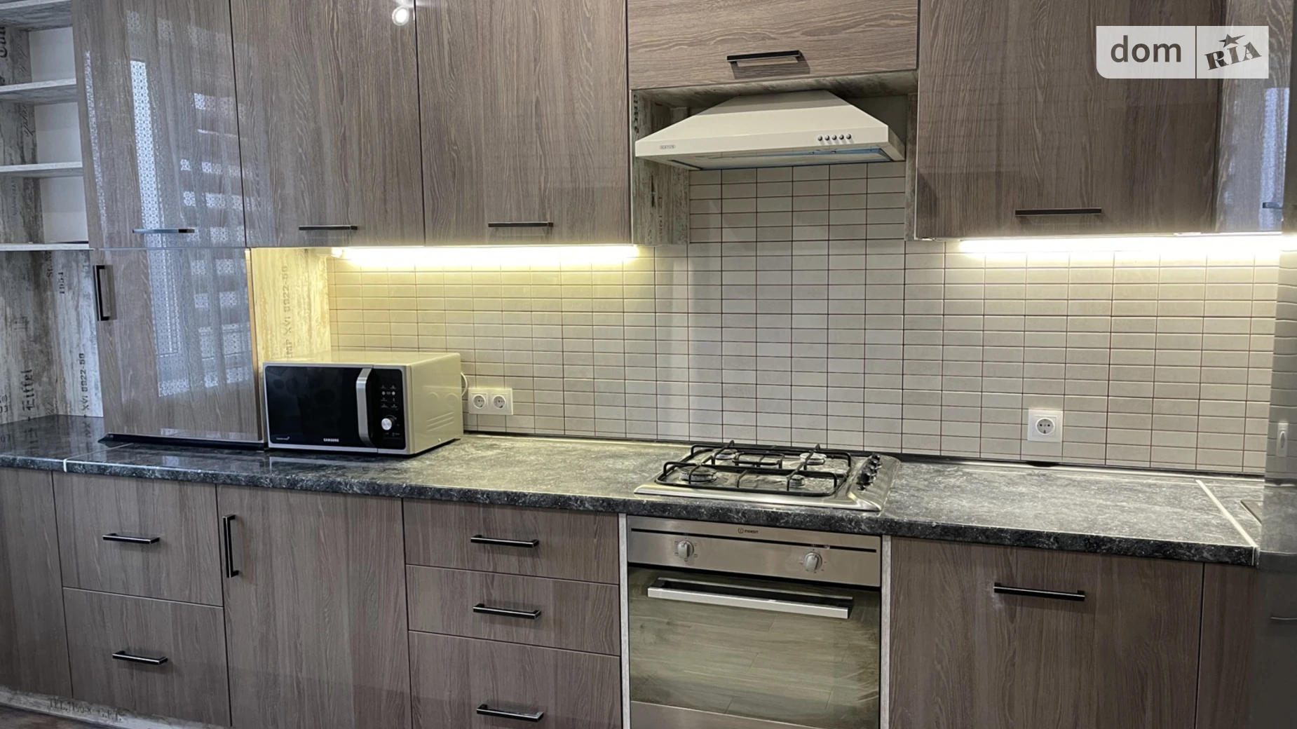 Сдается в аренду 1-комнатная квартира 49 кв. м в Хмельницком, ул. Сечевых Стрельцов, 9 - фото 2