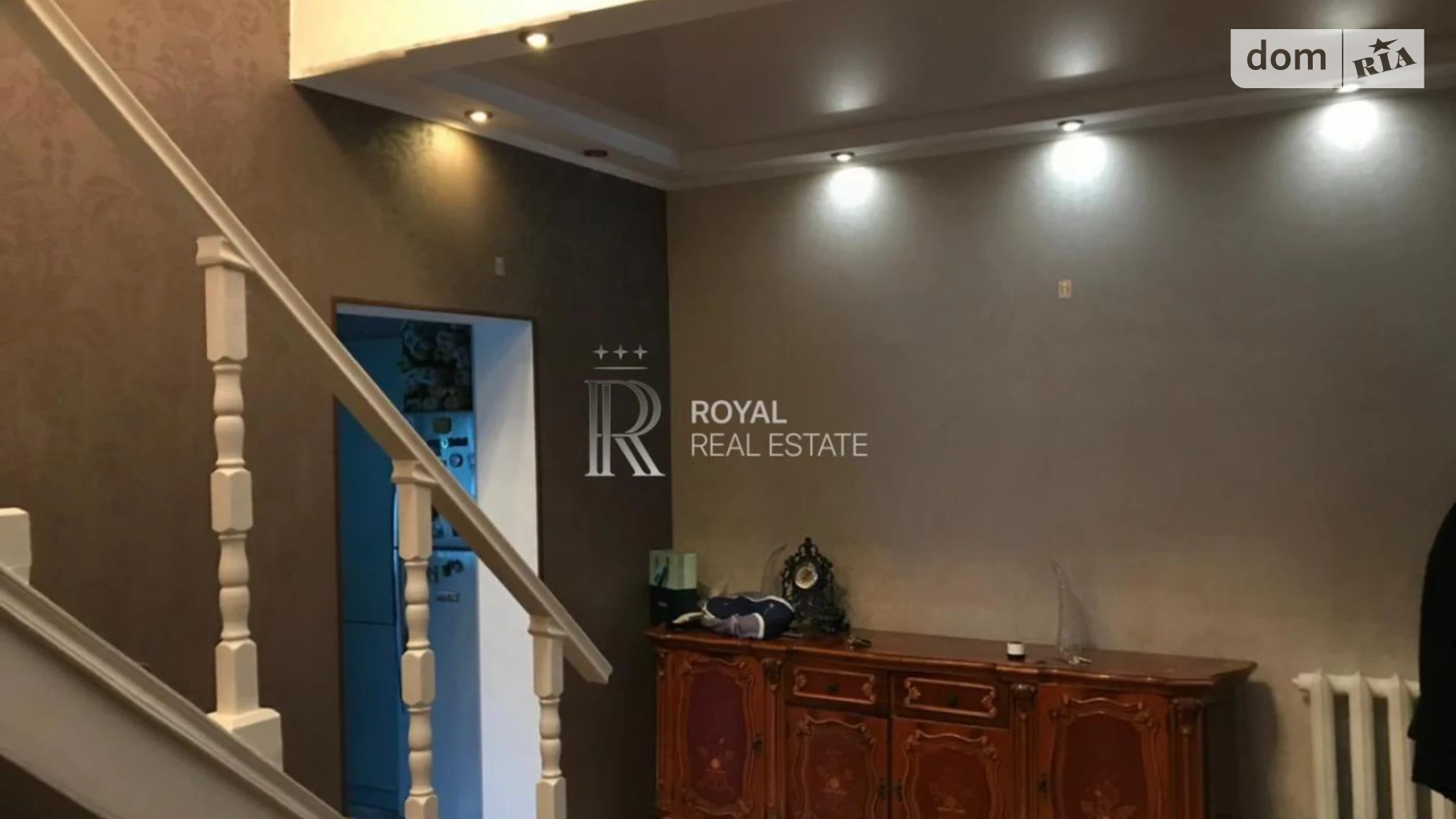 Продается объект сферы услуг 240 кв. м в 3-этажном здании, цена: 520000 $ - фото 2