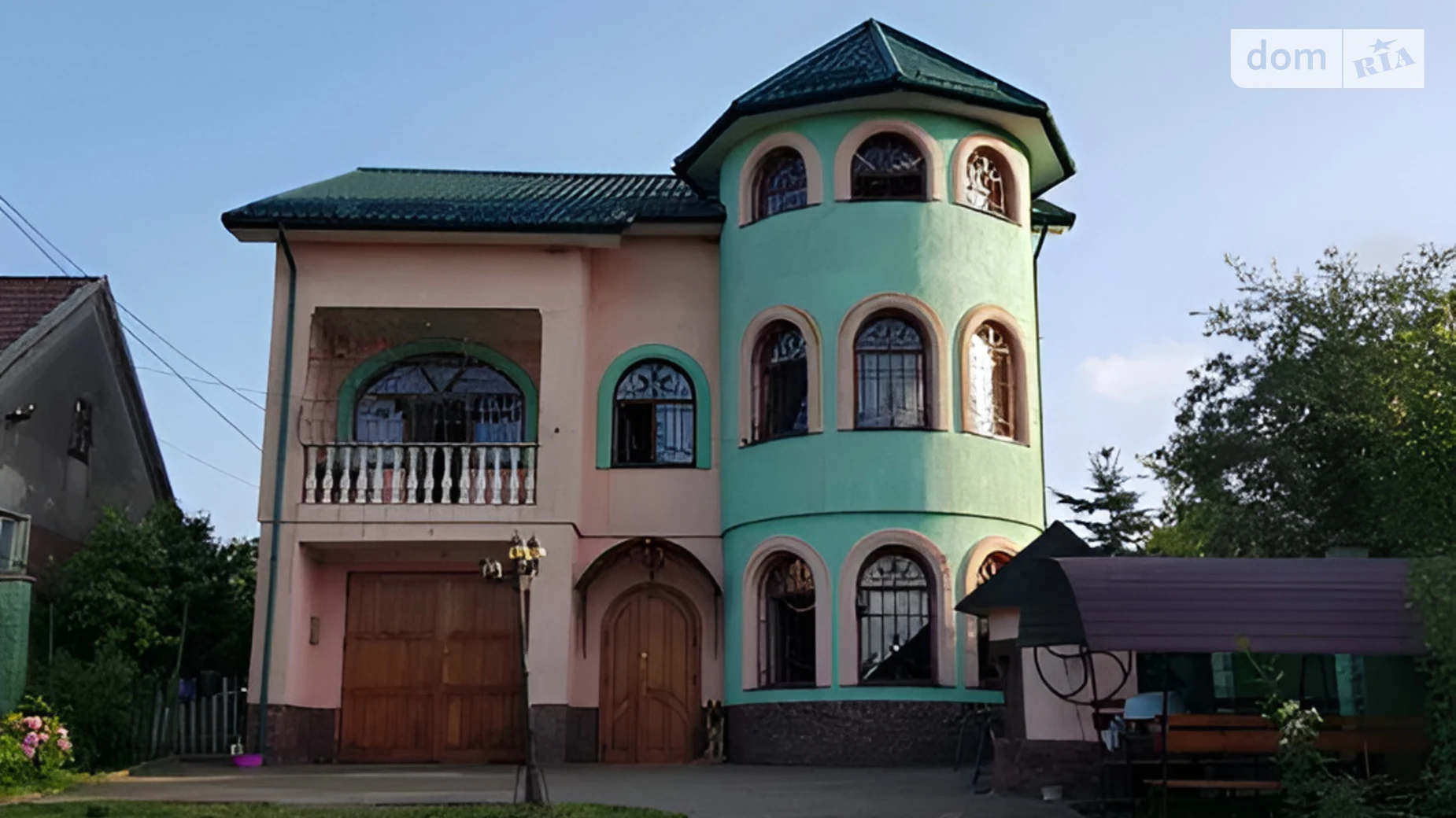 Продается дом на 3 этажа 188 кв. м с баней/сауной, цена: 160000 $ - фото 2