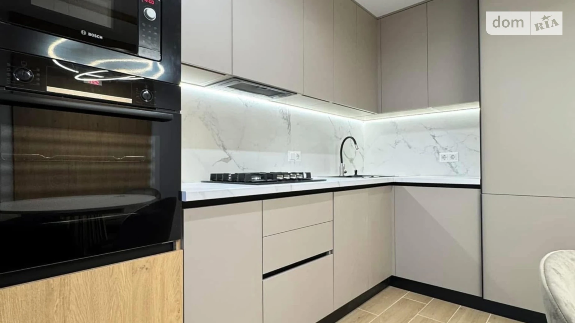 1-комнатная квартира 48 кв. м в Тернополе, ул. Генерала Мирона Тарнавского, 38 - фото 2