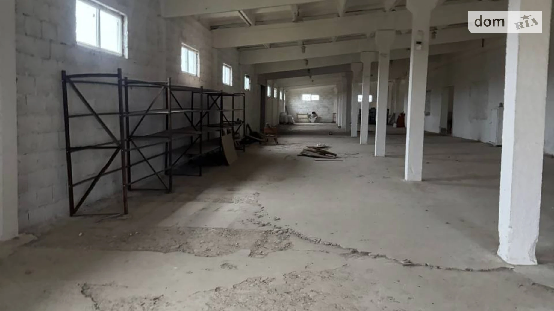 Продается помещения свободного назначения 2056 кв. м в 1-этажном здании, цена: 280000 $ - фото 2