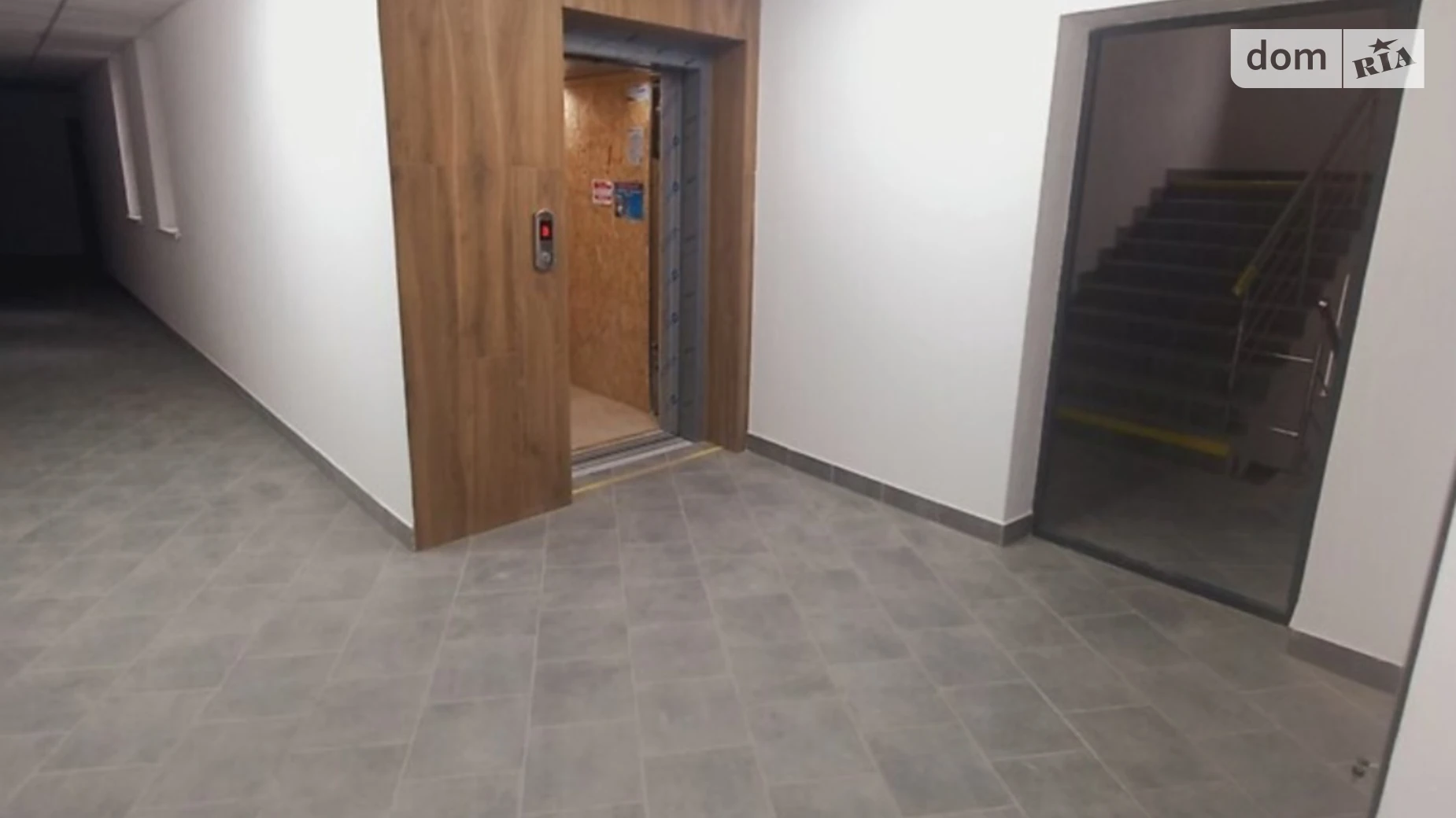 Продается 2-комнатная квартира 67 кв. м в Зарванцах, ул. Одесская, 7 - фото 4