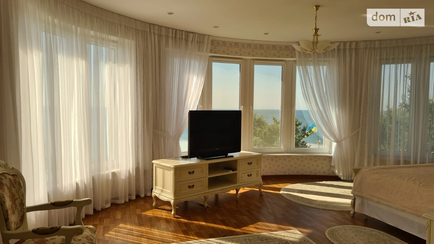 Продается дом на 2 этажа 134.1 кв. м с мебелью, цена: 240000 € - фото 3