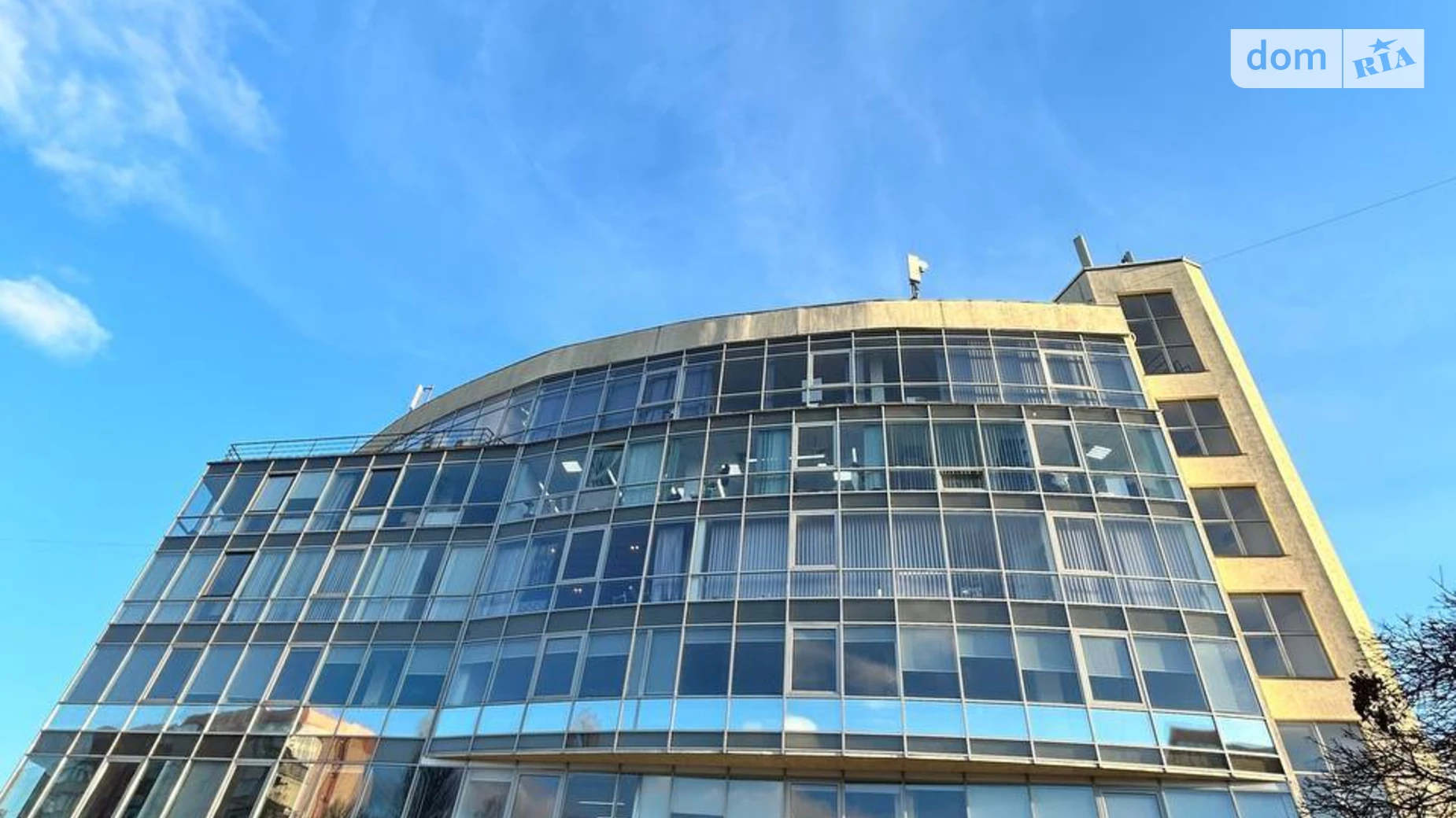 Продается офис 60 кв. м в бизнес-центре, цена: 49000 $ - фото 3