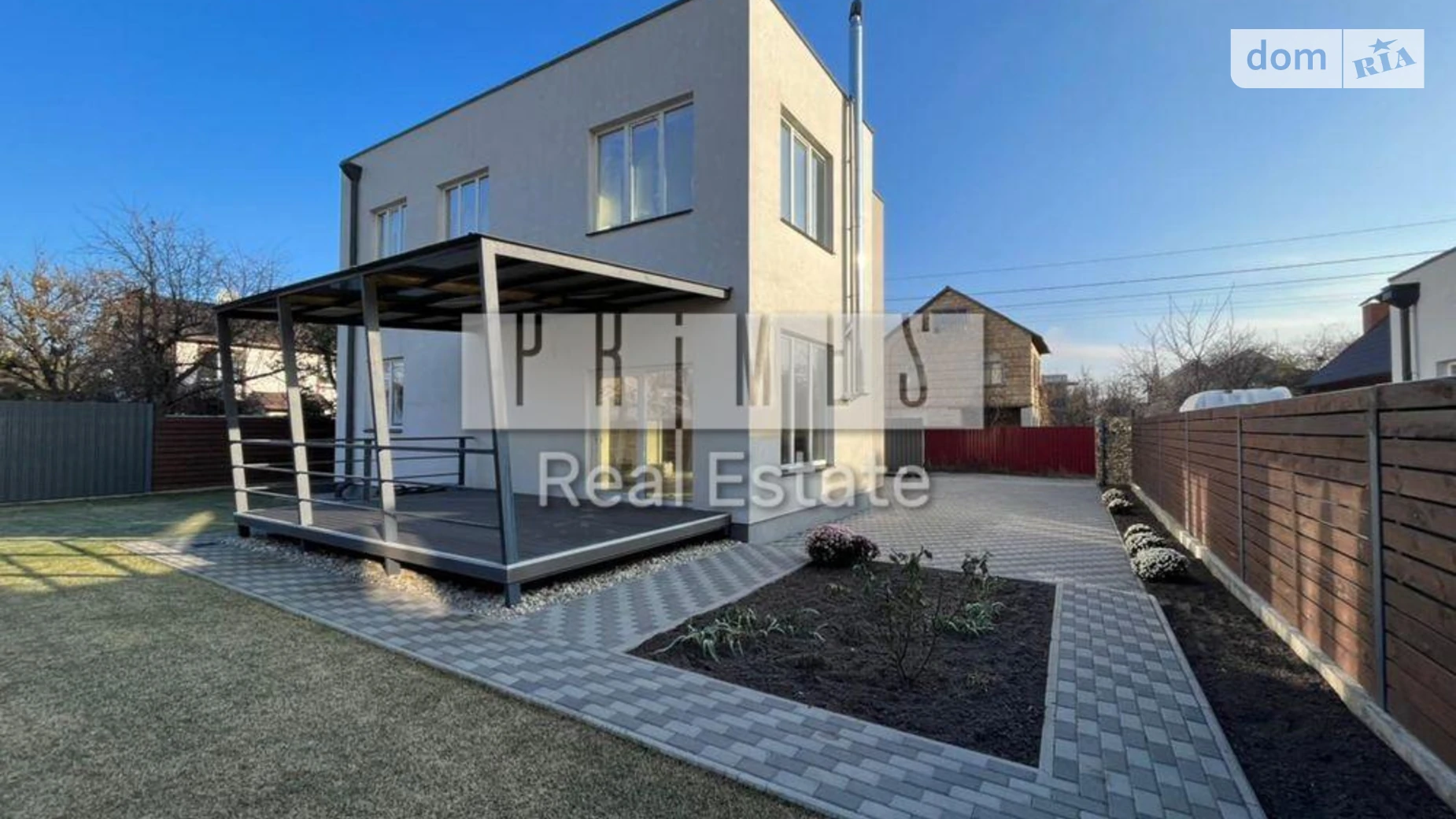 Продается дом на 2 этажа 165 кв. м с камином, цена: 235000 $ - фото 2