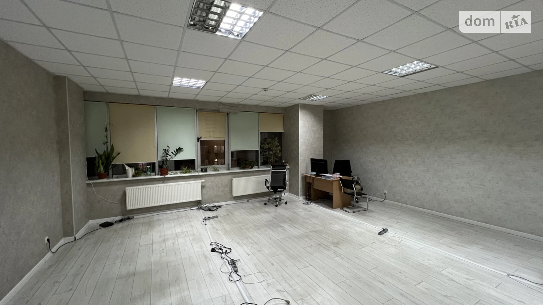 Сдается в аренду офис 52 кв. м в бизнес-центре, цена: 9100 грн - фото 2