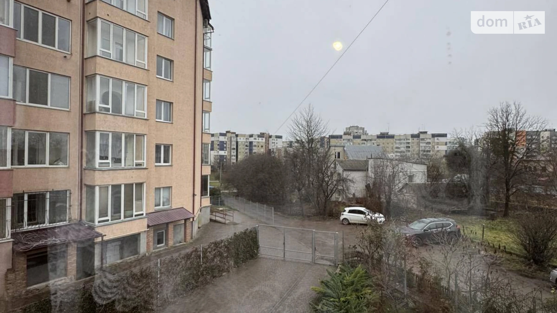 Продается 2-комнатная квартира 76.8 кв. м в Львове, ул. Антонича - фото 2