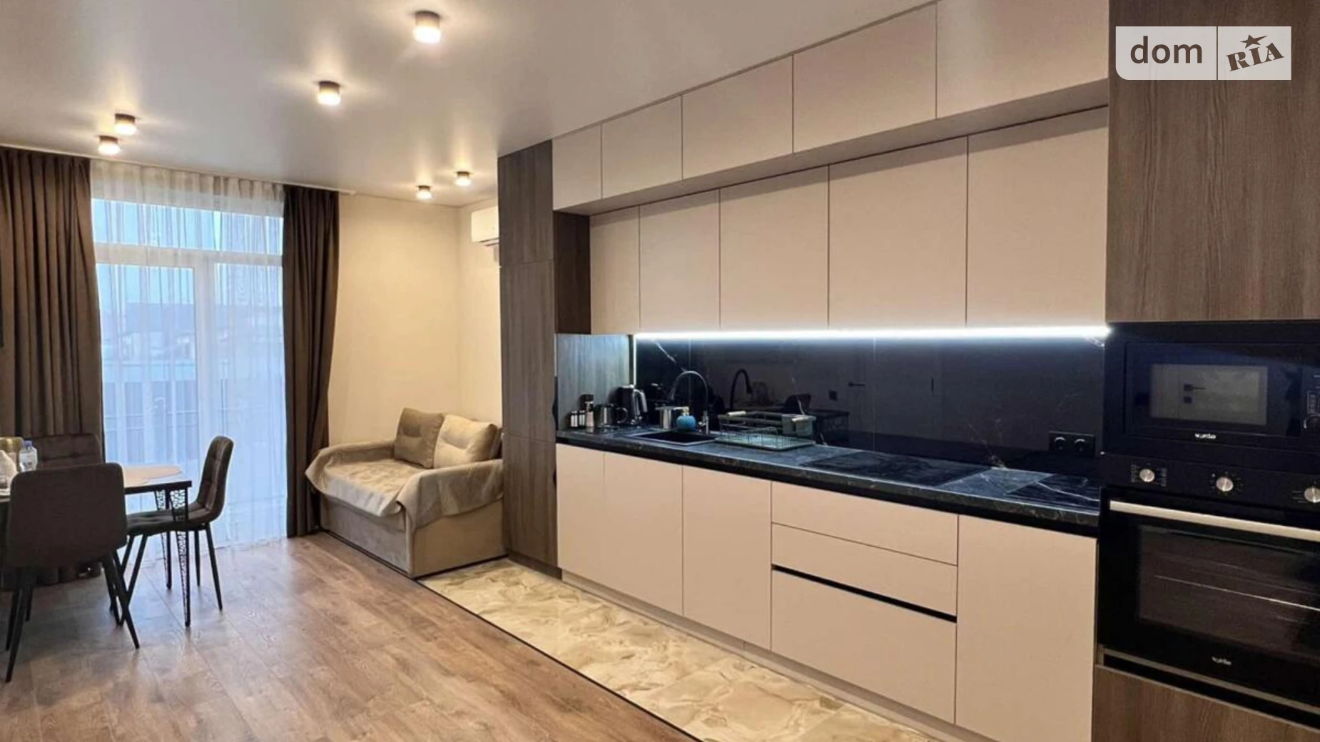 Сдается в аренду 1-комнатная квартира 44 кв. м в Ужгороде, цена: 500 € - фото 4