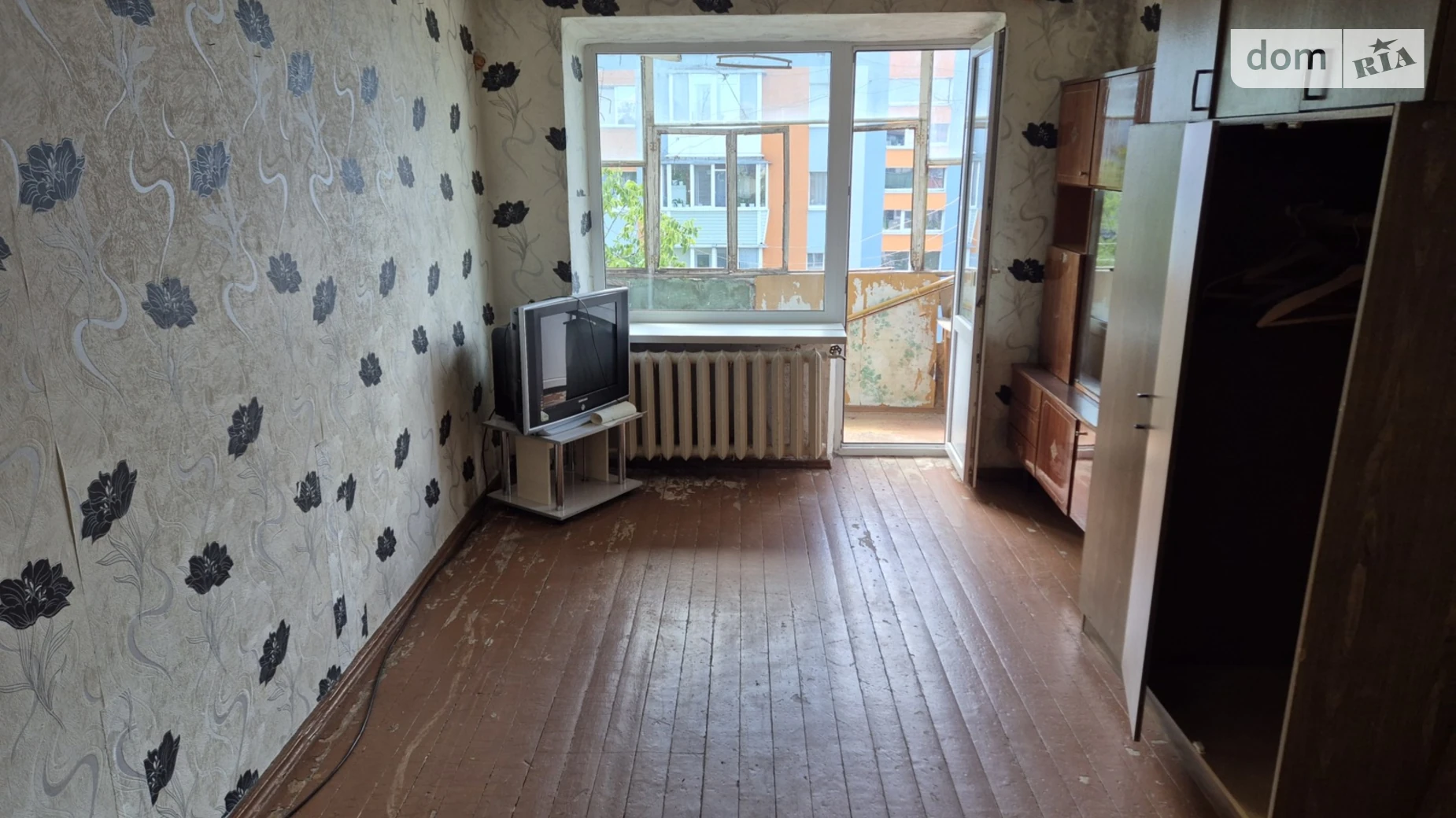 Продается 1-комнатная квартира 31 кв. м в Светловодске, ул. Михаила Грушевского(Калинина), 16 - фото 2