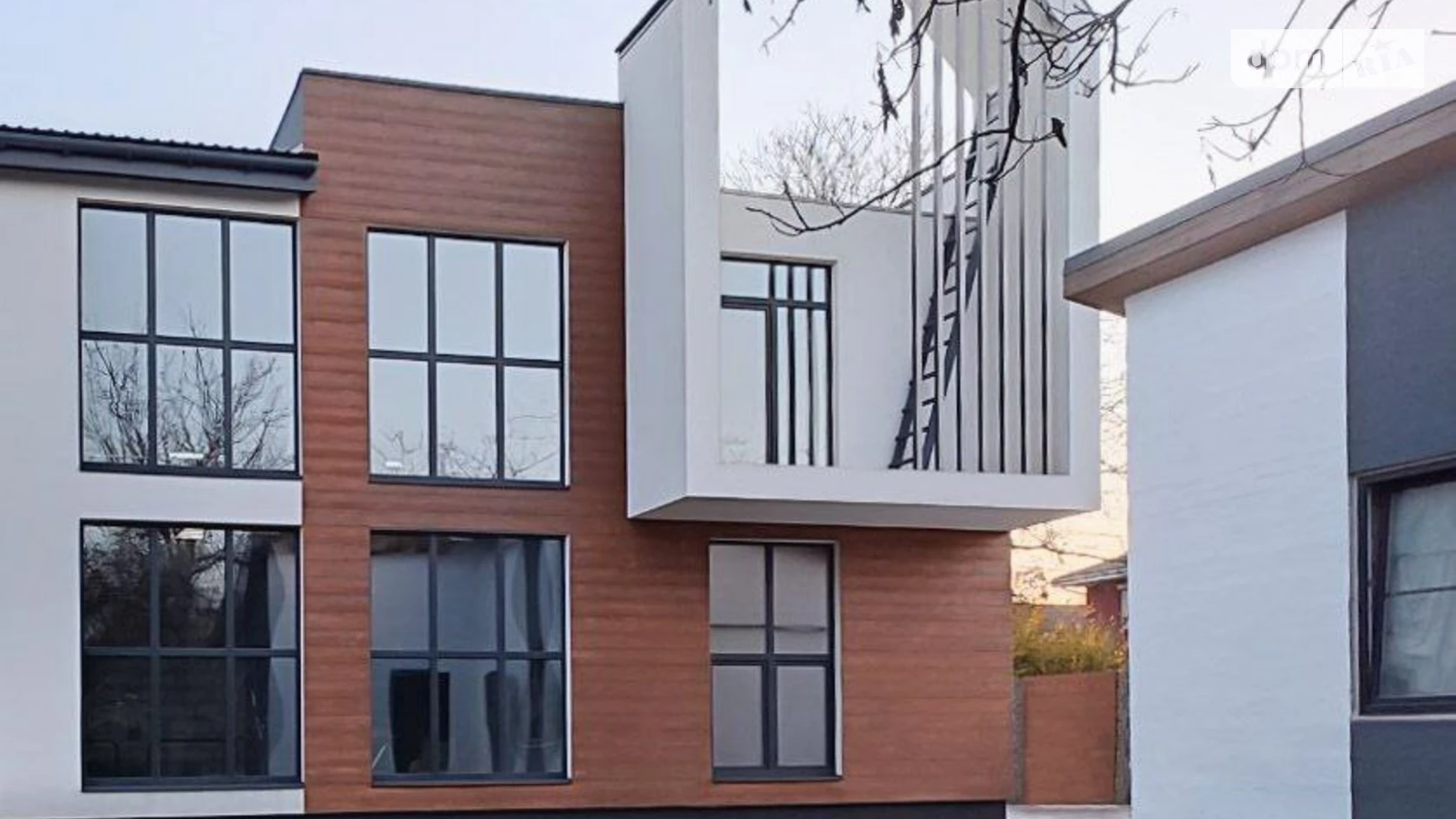 Продается дом на 2 этажа 280 кв. м с гаражом, цена: 350000 $ - фото 5