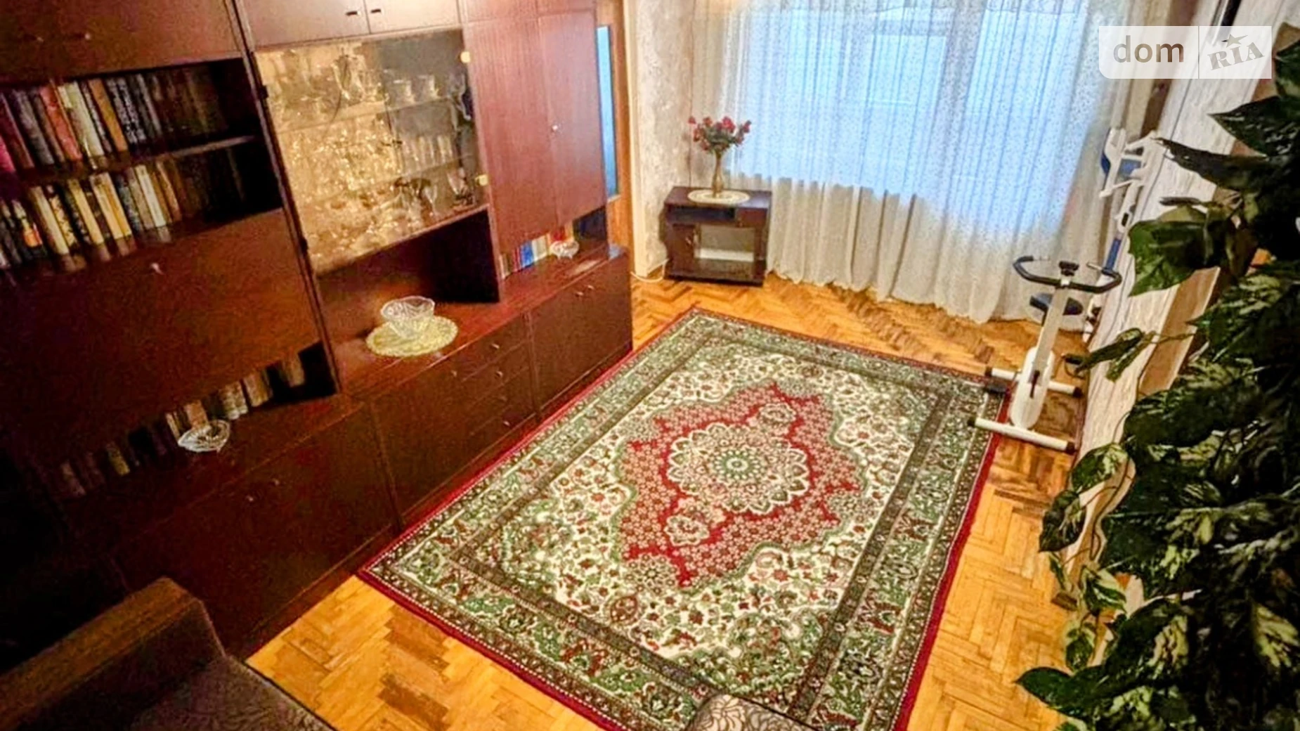 Продается 3-комнатная квартира 64.3 кв. м в Днепре, мас. Покровский - фото 2