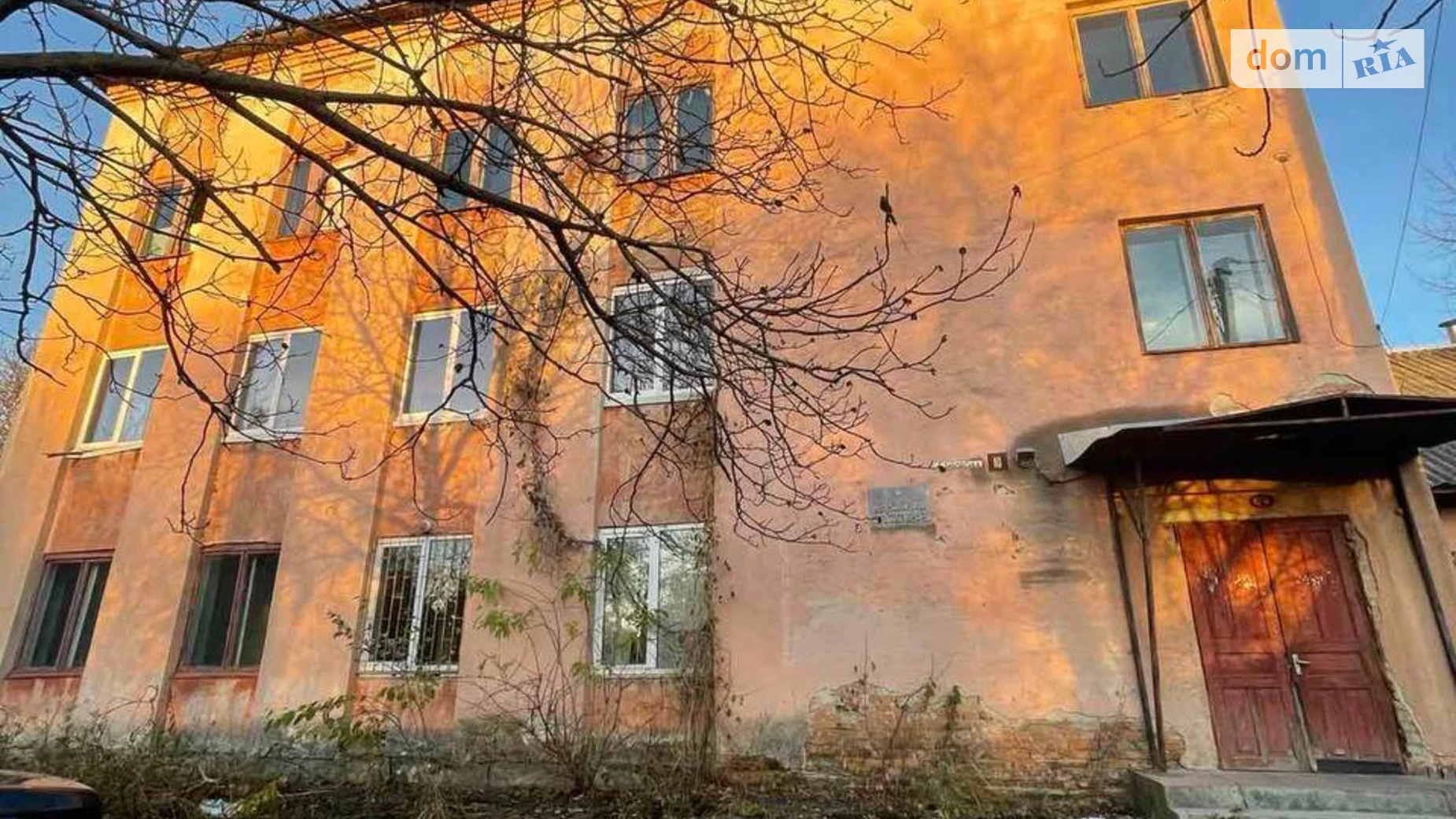 Продается помещения свободного назначения 780 кв. м в 3-этажном здании, цена: 240000 $ - фото 4