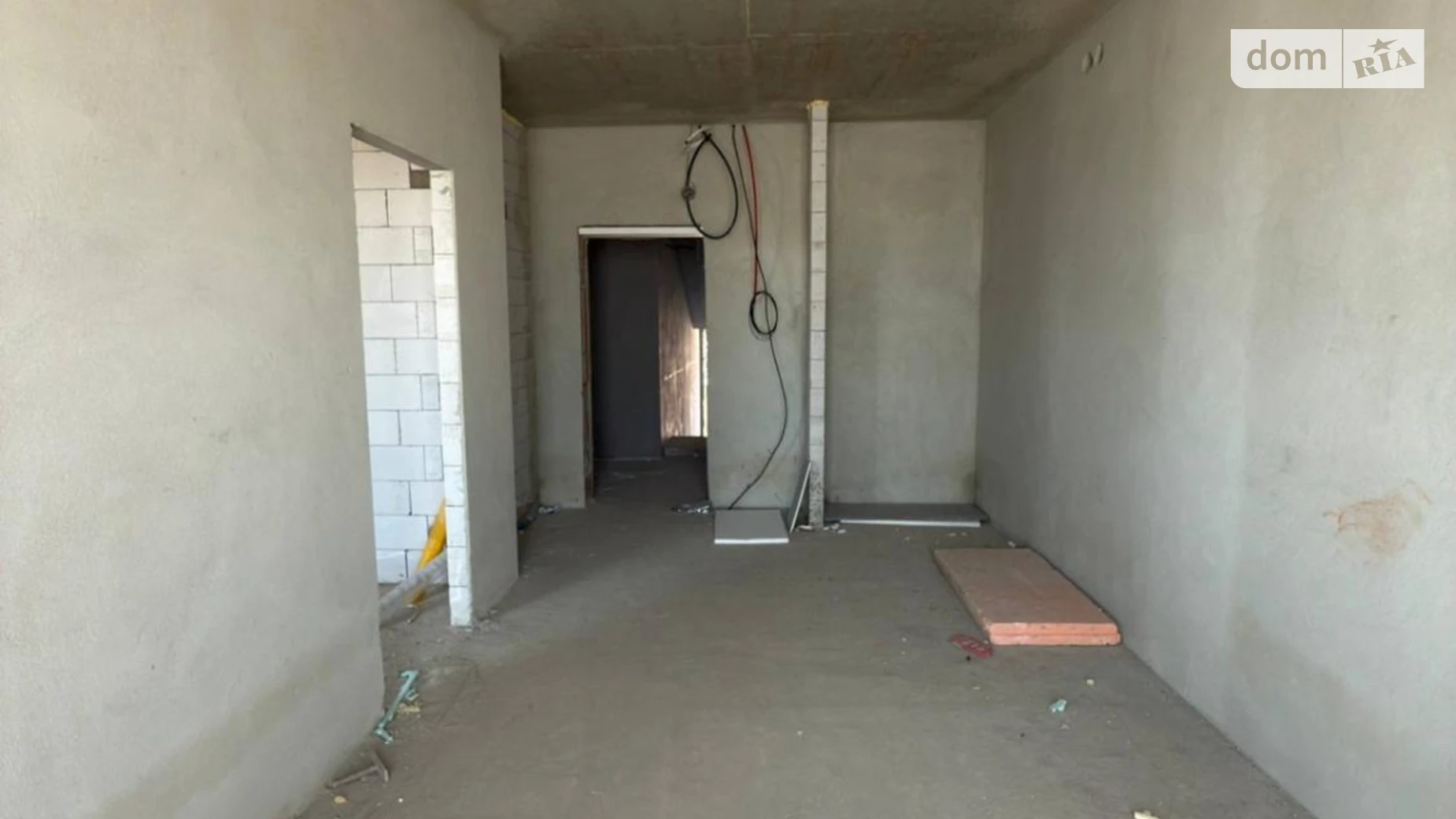 Продается 1-комнатная квартира 38 кв. м в Сторожнице, ул. Волошковая - фото 3