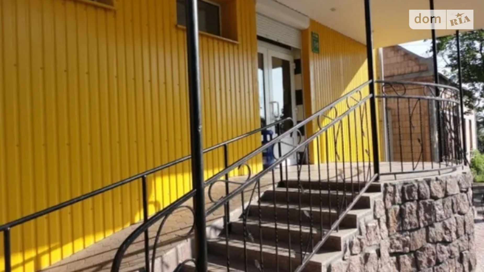 Продается помещения свободного назначения 1768.6 кв. м в 2-этажном здании, цена: 450000 $ - фото 2