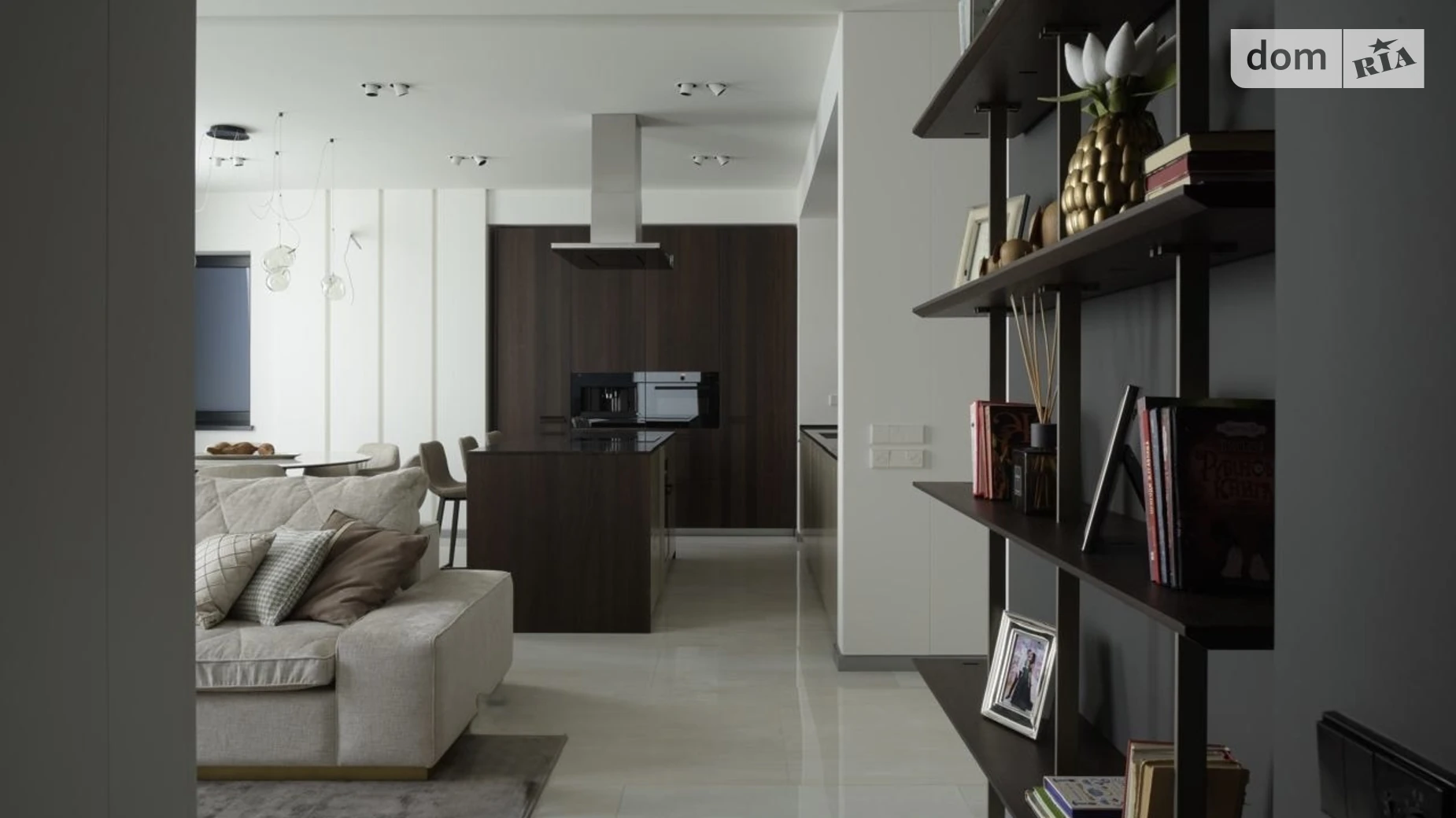 Продается 4-комнатная квартира 165 кв. м в Киеве, ул. Демеевская, 33 - фото 2