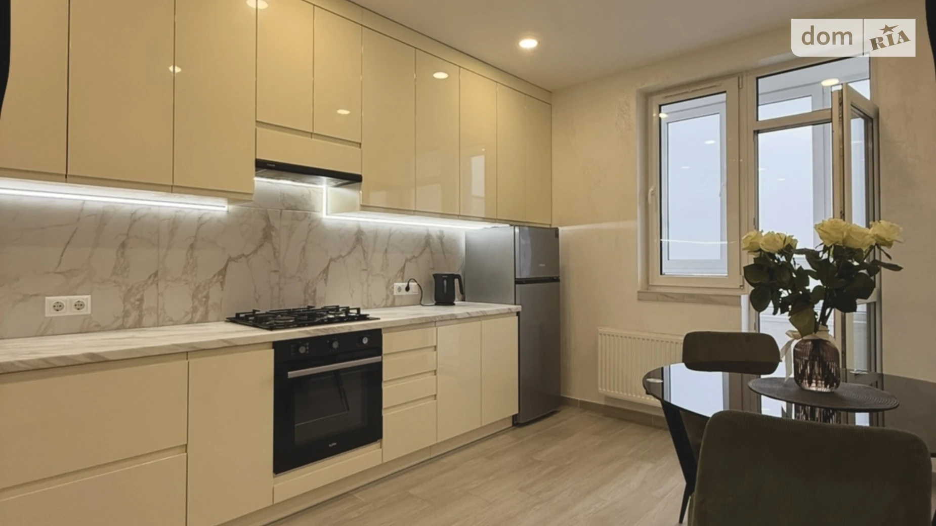 Здається в оренду 1-кімнатна квартира 47 кв. м у Львові, вул. Довга, 30 - фото 2