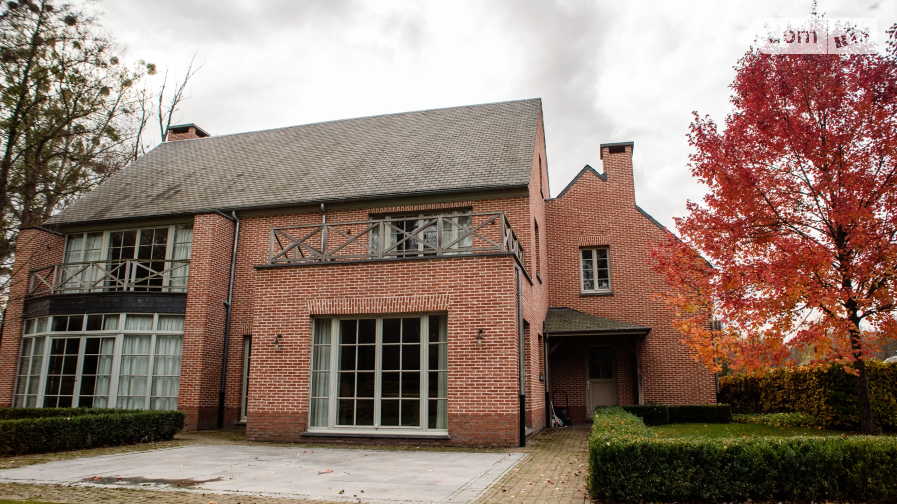 Продается дом на 2 этажа 532.9 кв. м с камином, цена: 1300000 $ - фото 4