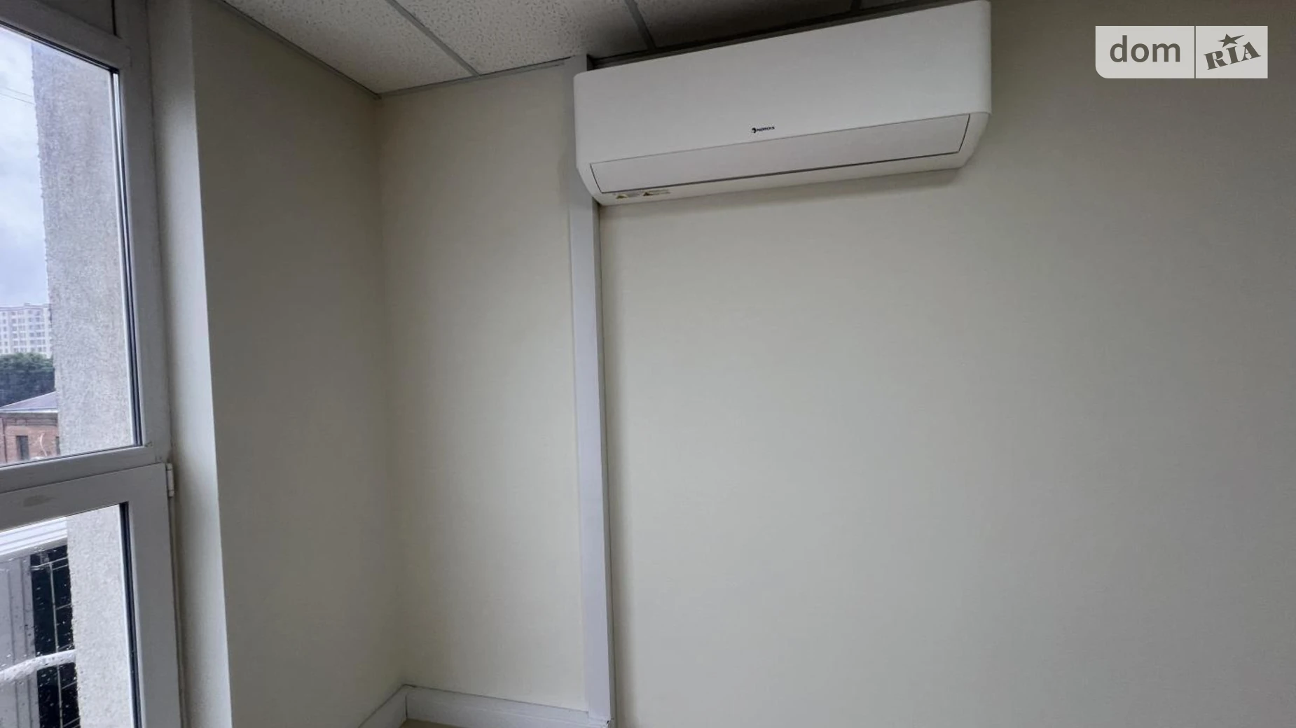 Сдается в аренду офис 47 кв. м в бизнес-центре, цена: 15000 грн - фото 3