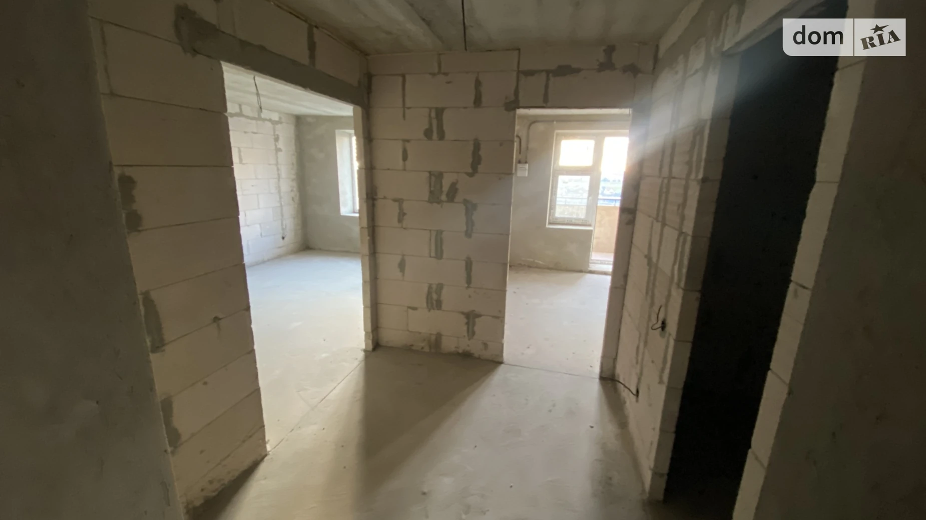 1-комнатная квартира 44 кв. м в Тернополе, ул. Троллейбусная, 4В - фото 2