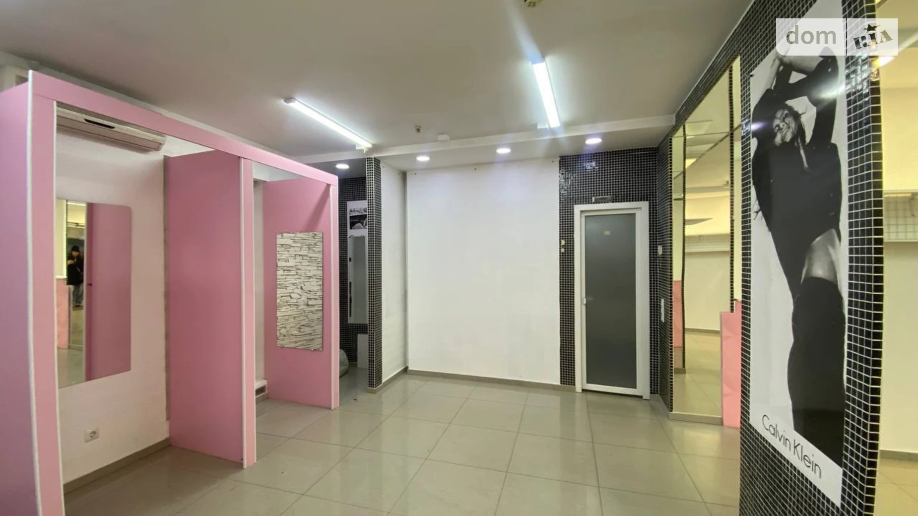 Сдается в аренду помещения свободного назначения 57 кв. м в 4-этажном здании, цена: 60000 грн - фото 4