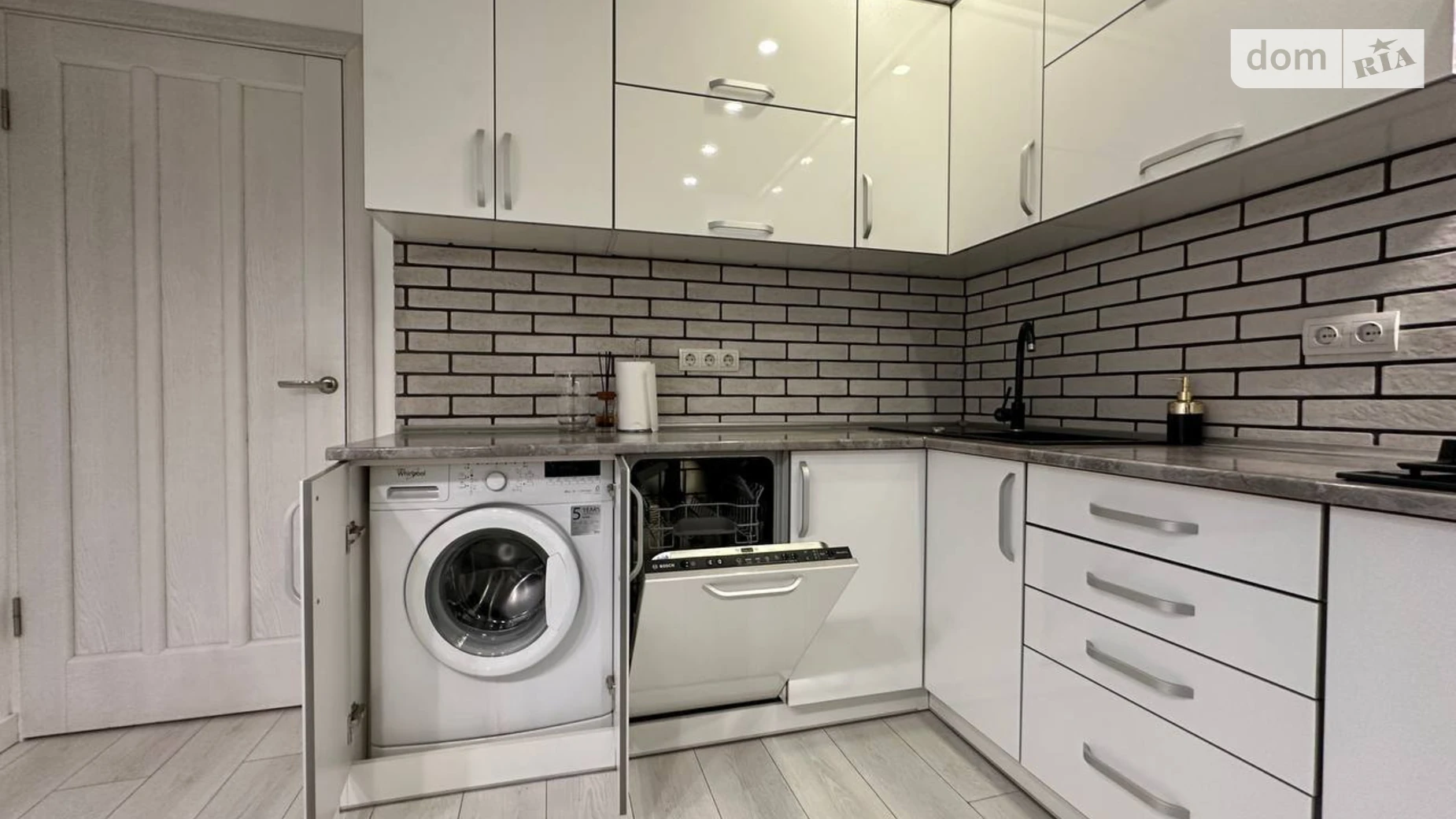 Продается 2-комнатная квартира 59.4 кв. м в Ивано-Франковске, ул. Длинная, 20В - фото 5