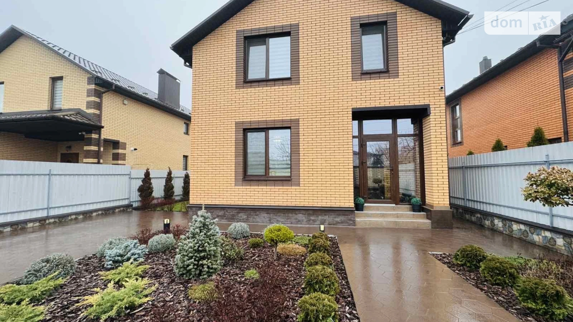 Продается дом на 2 этажа 133.5 кв. м с камином, цена: 235000 $ - фото 3