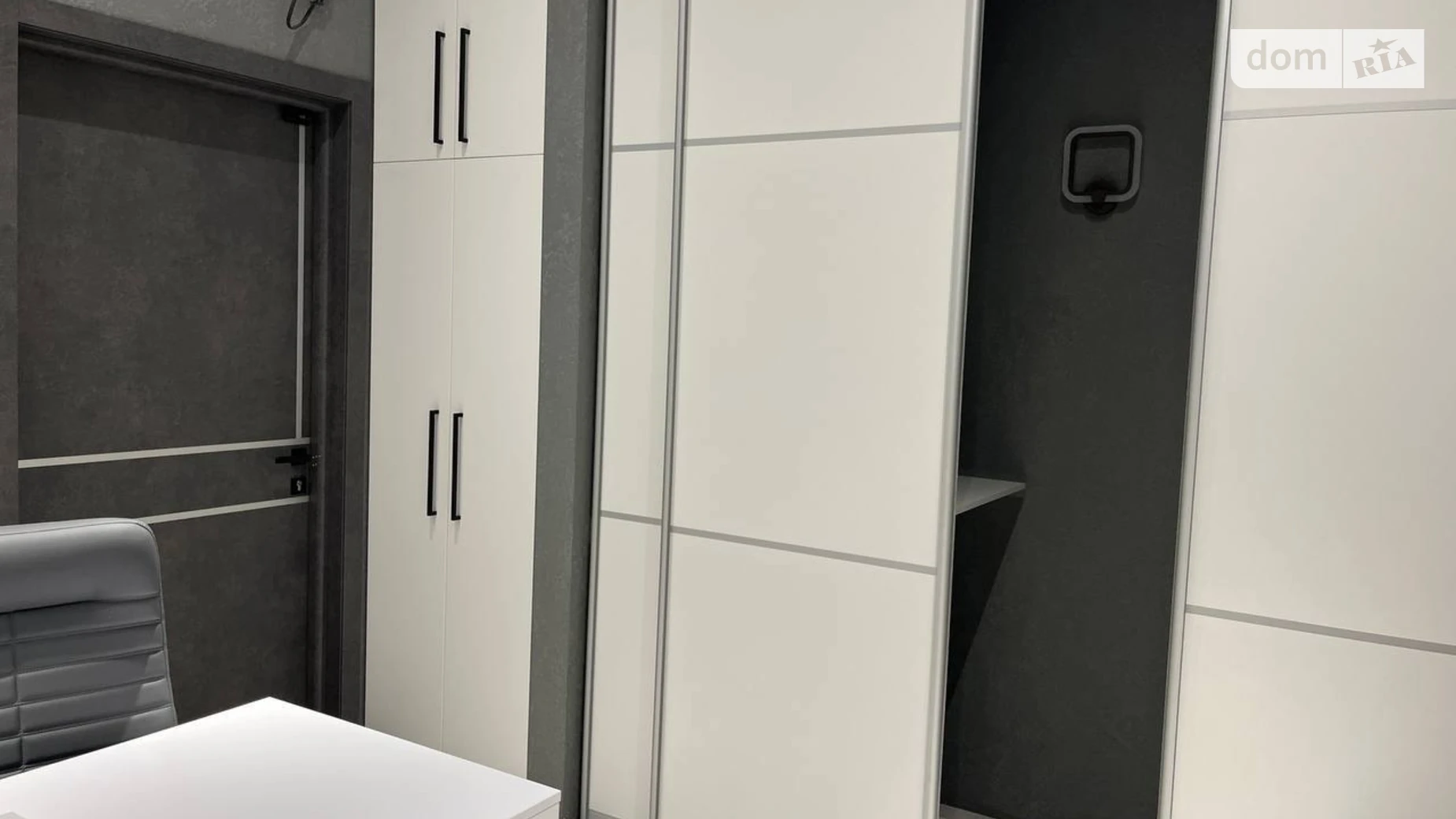 Продается офис 76 кв. м в бизнес-центре, цена: 99000 $ - фото 5