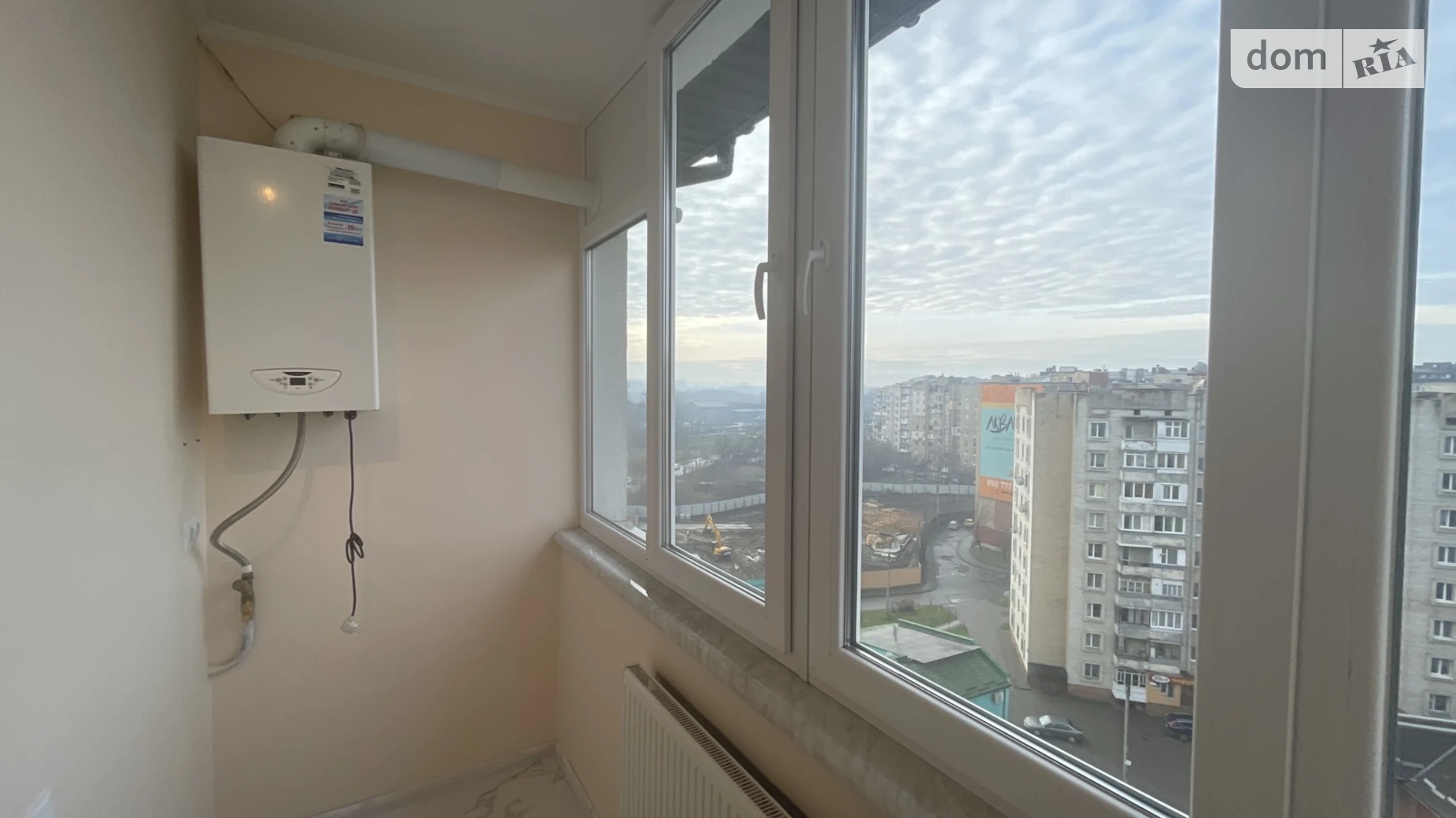 Продается 1-комнатная квартира 43 кв. м в Ивано-Франковске, ул. Пасечная, 15 - фото 4